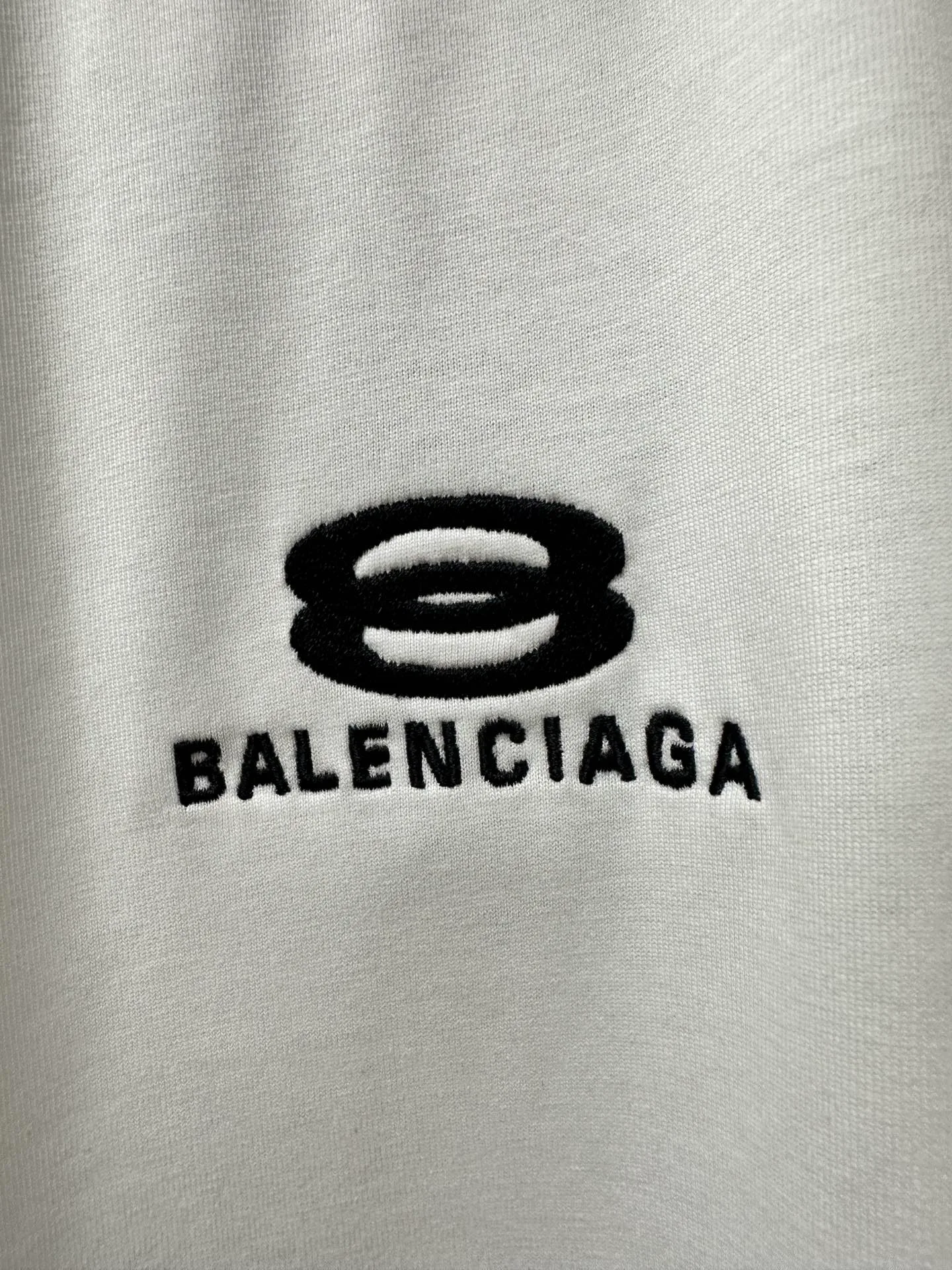 Футболки Женские Balenciaga 9495930