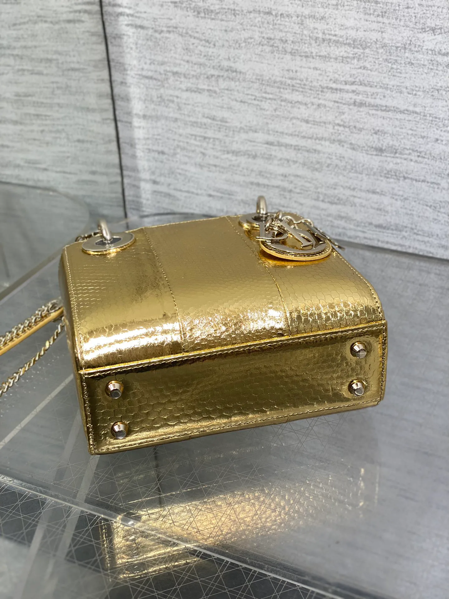 Классические Сумки Женские Christian Dior 11581754