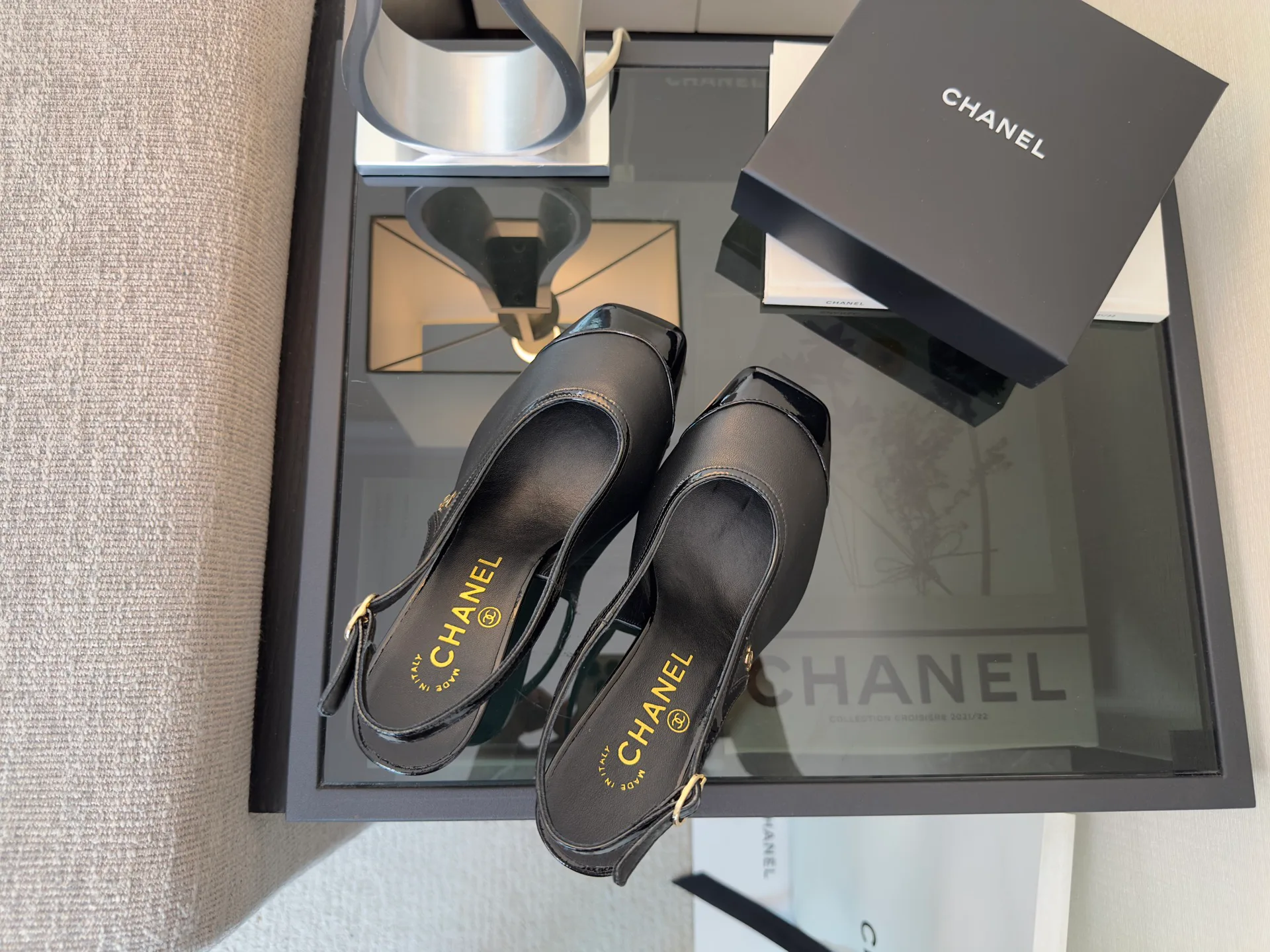 Туфли Женские Chanel 18107492