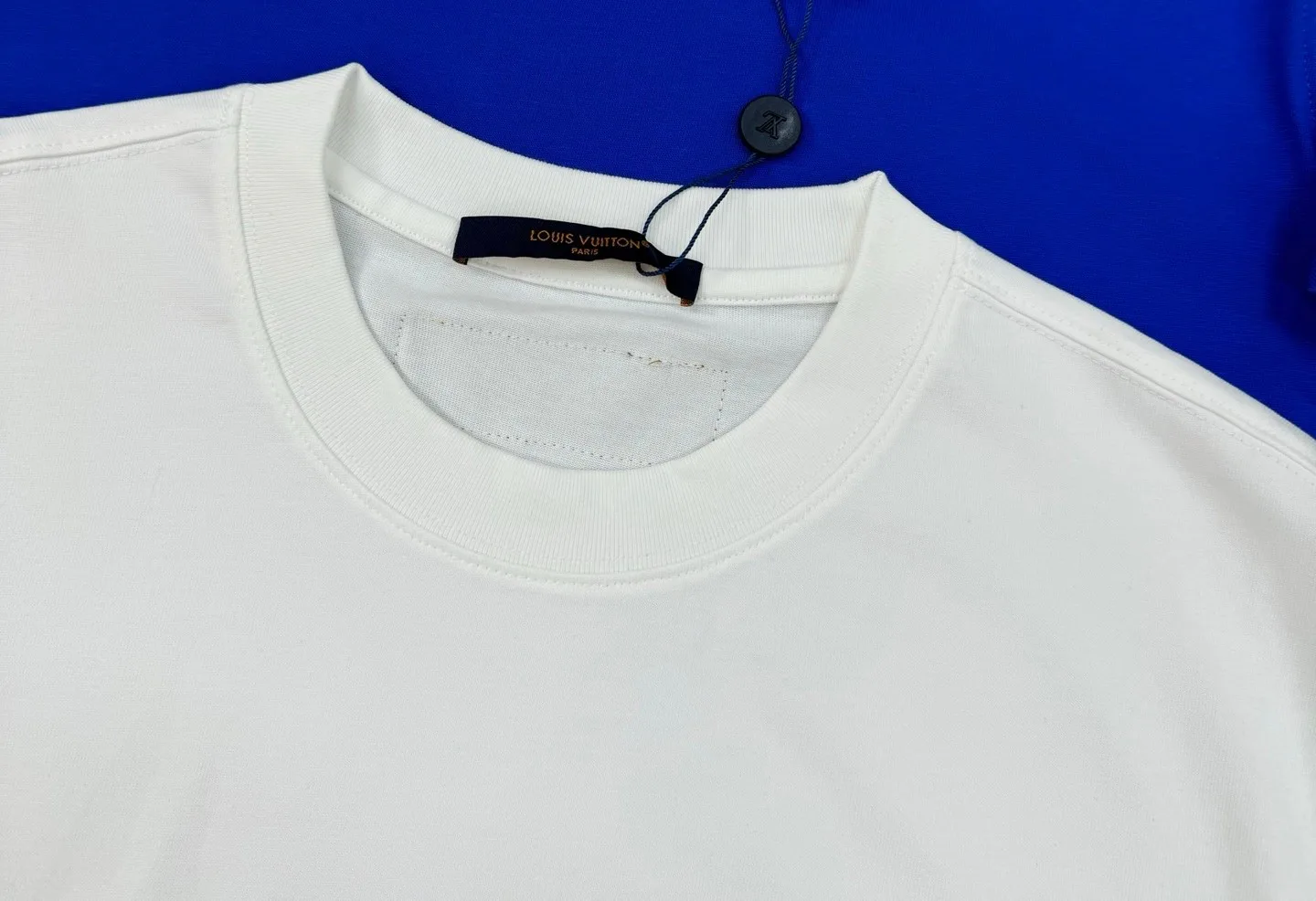 Футболки Женские Louis Vuitton 1234810