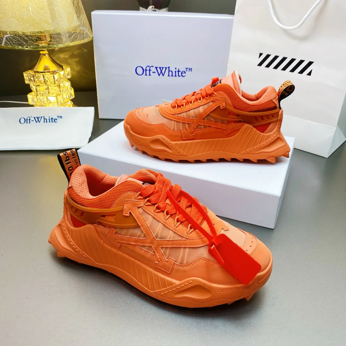 Кроссовки Женские Off-White 17530528