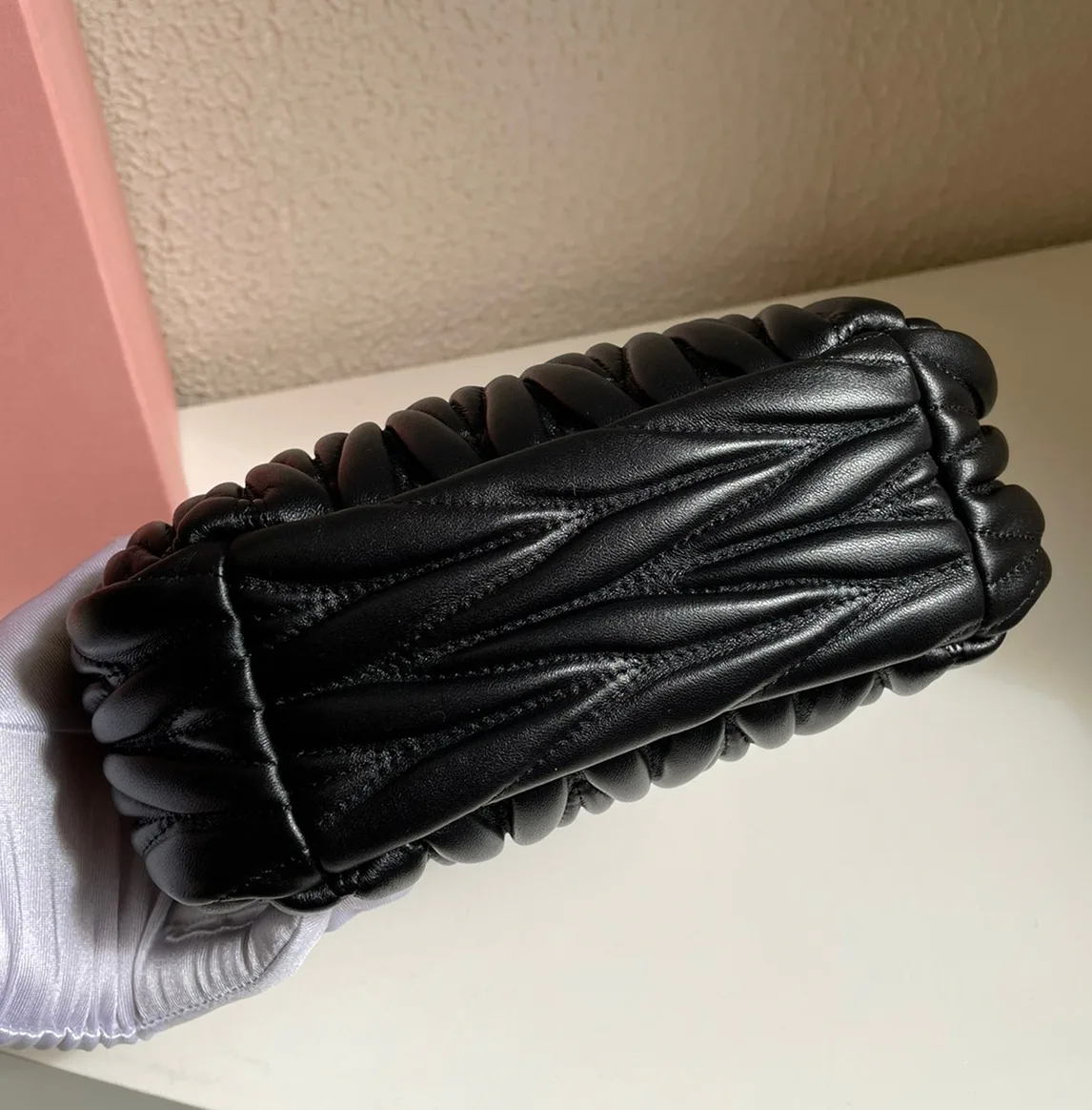 Сумки На Ремне Женские Miu Miu 3680