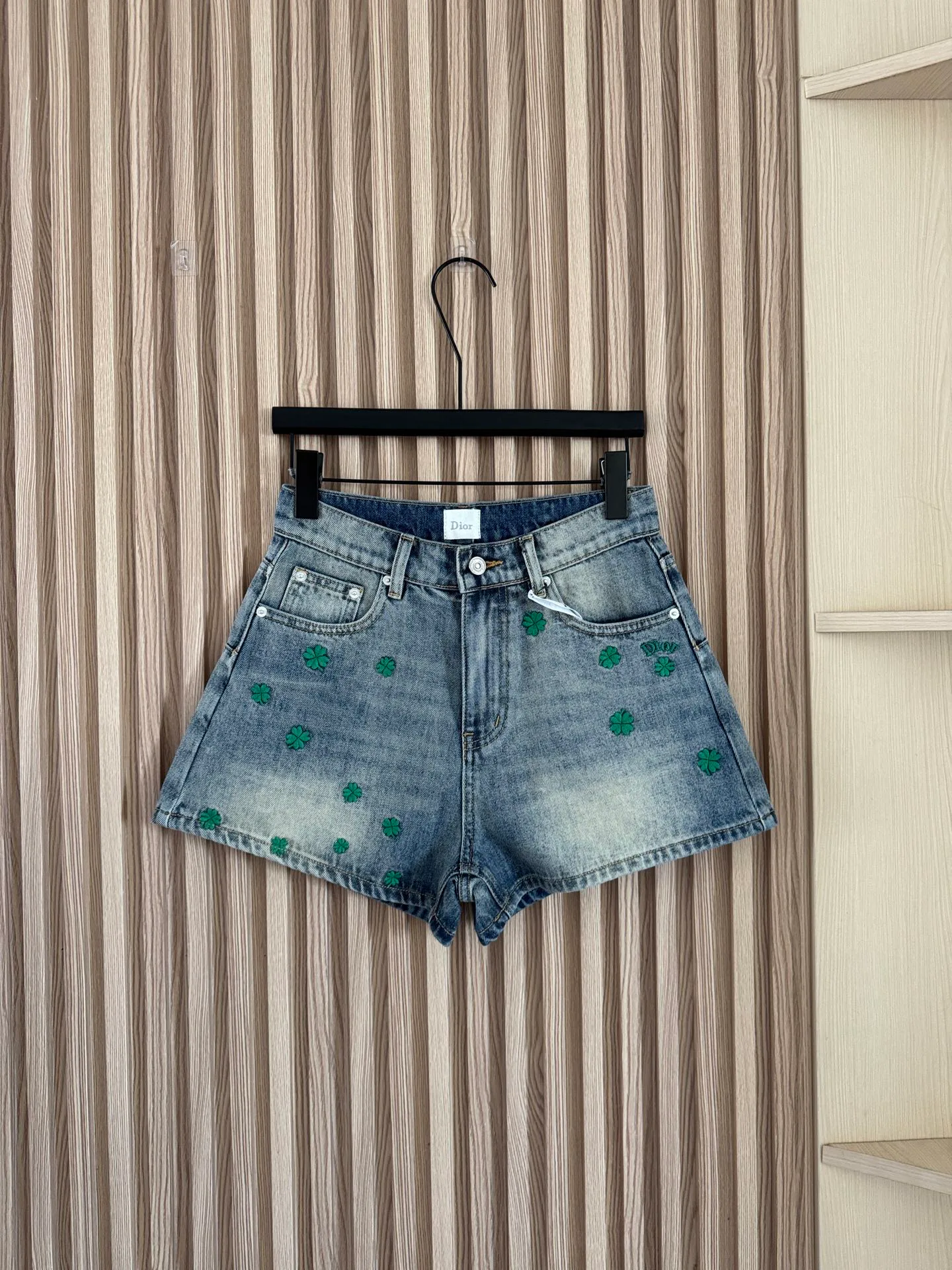 Шорты Женские Christian Dior 11646218