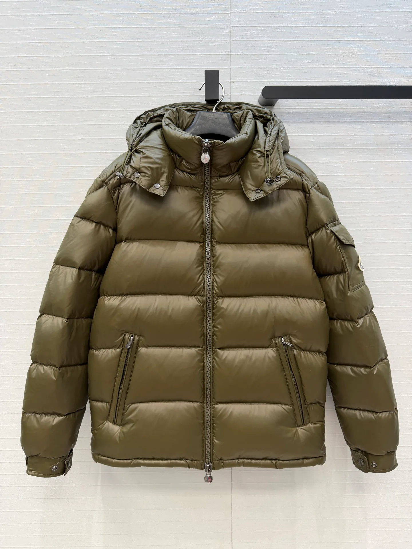 Куртки И Пуховики Женские Moncler 18184282