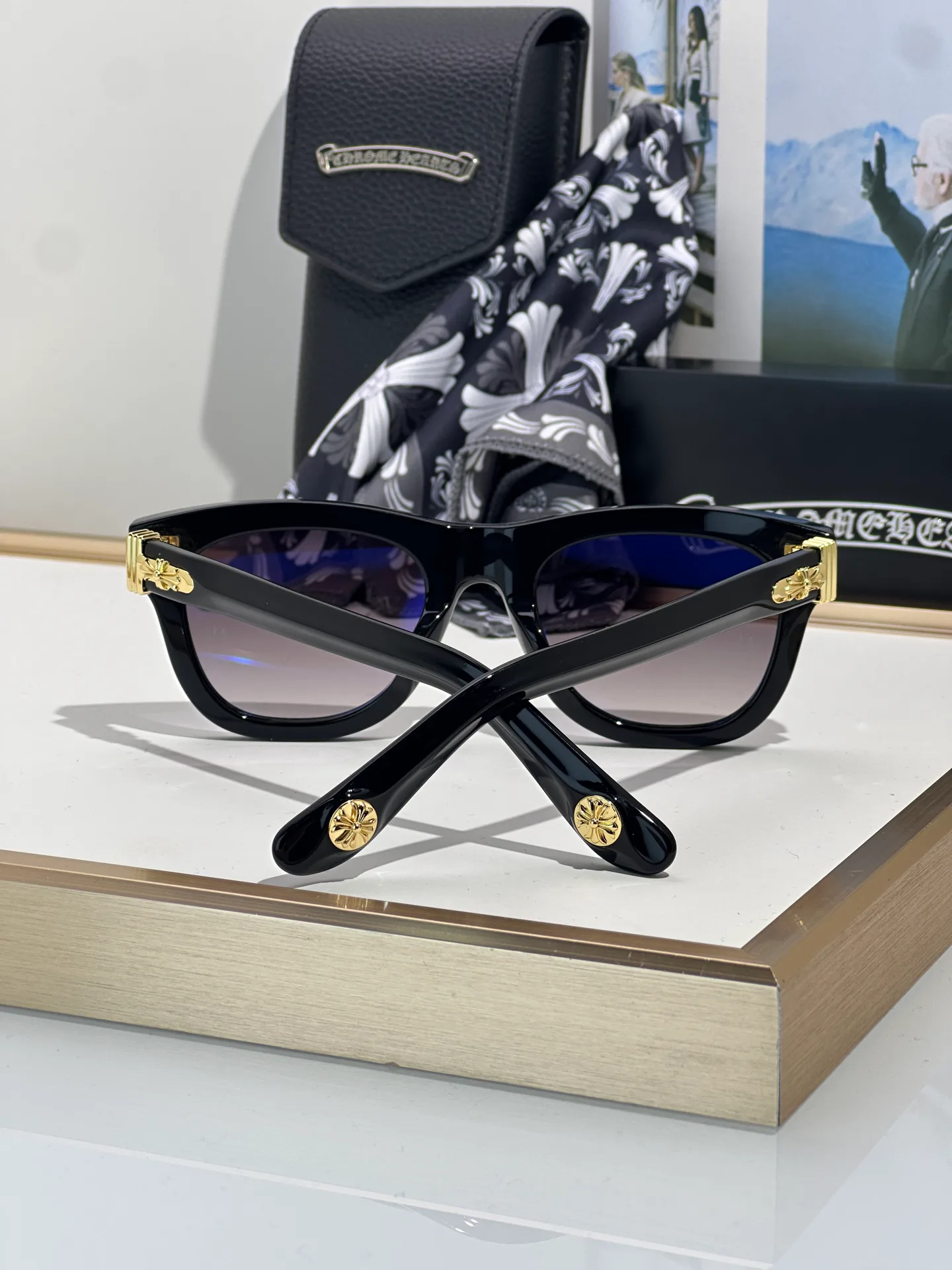 Очки Chrome Hearts 3033980