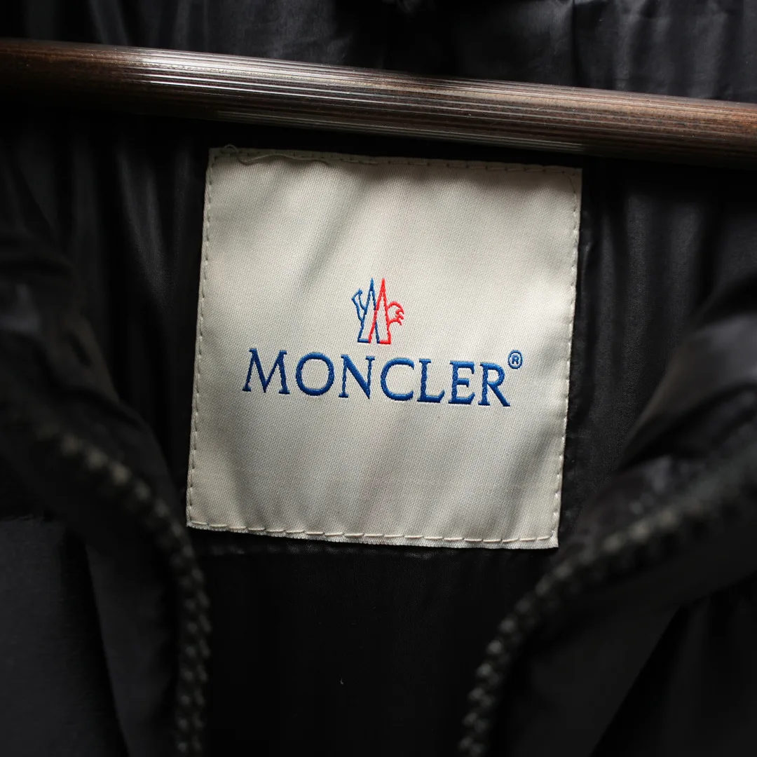 Жилеты Женские Moncler 18455961