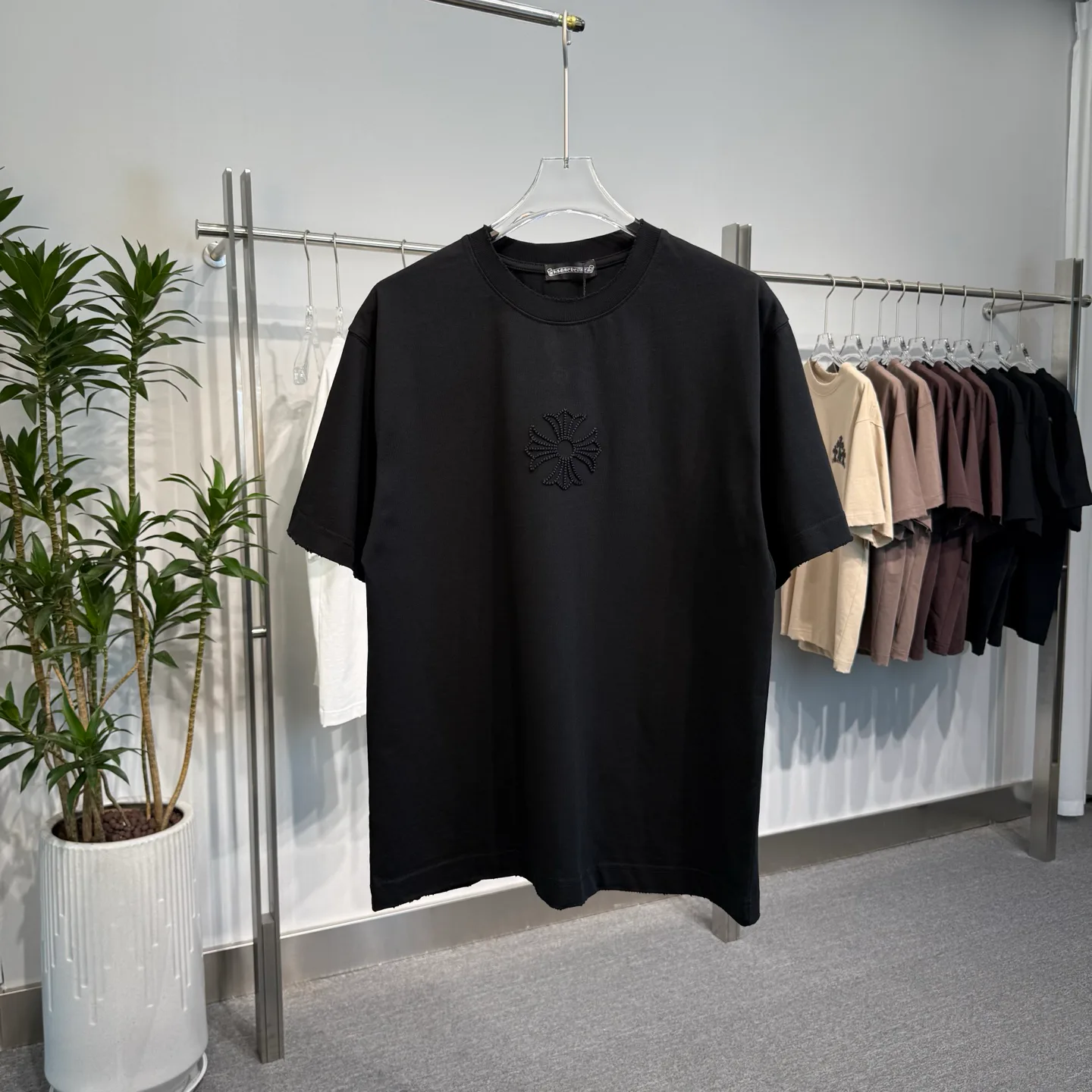 Футболки Женские Chrome Hearts 11350137