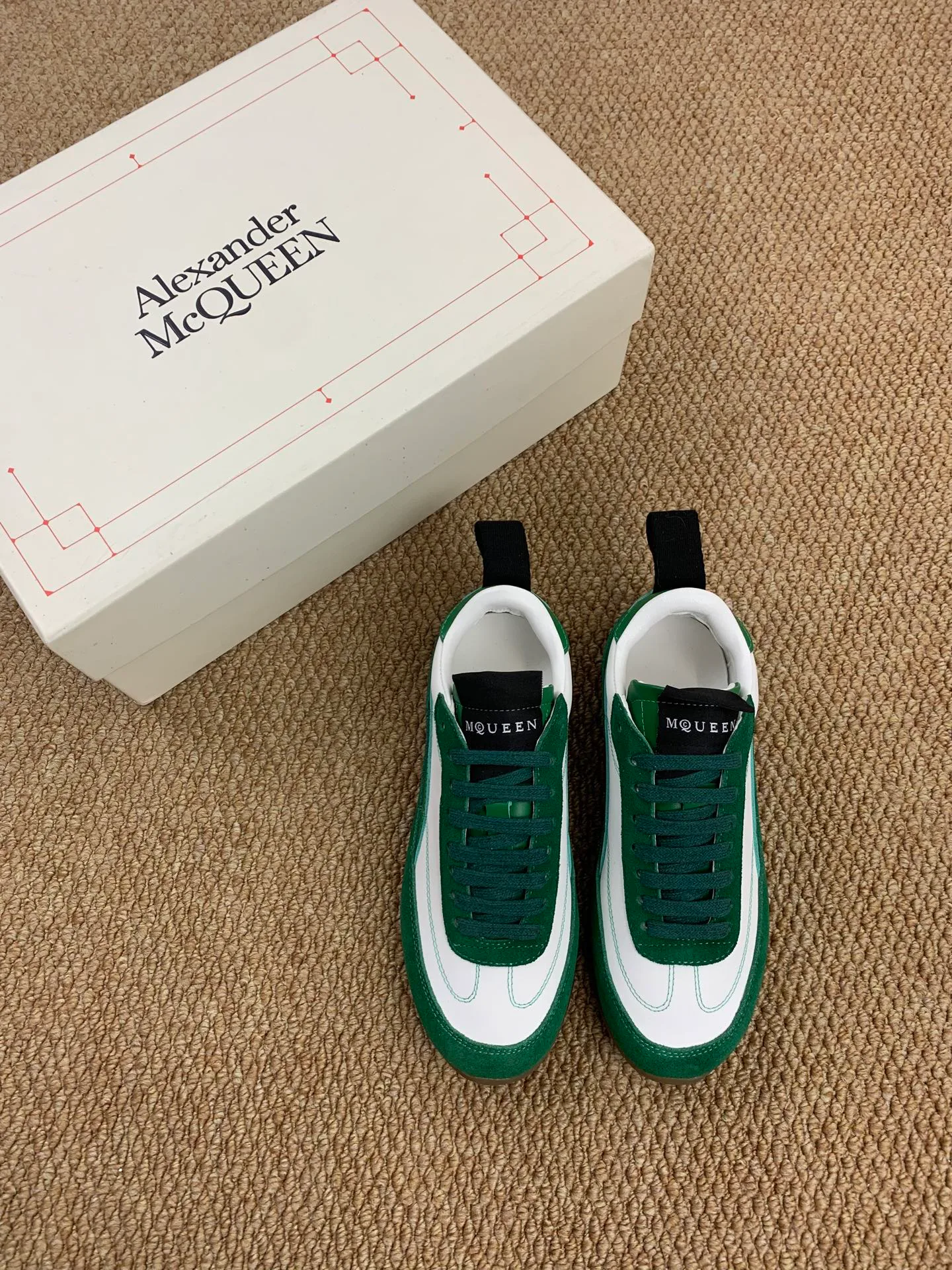 Кроссовки Женские Alexander Mcqueen 5022435