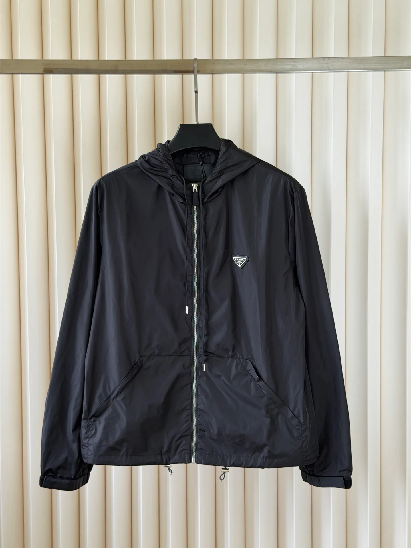 Куртки И Пуховики Мужские Prada 17660651