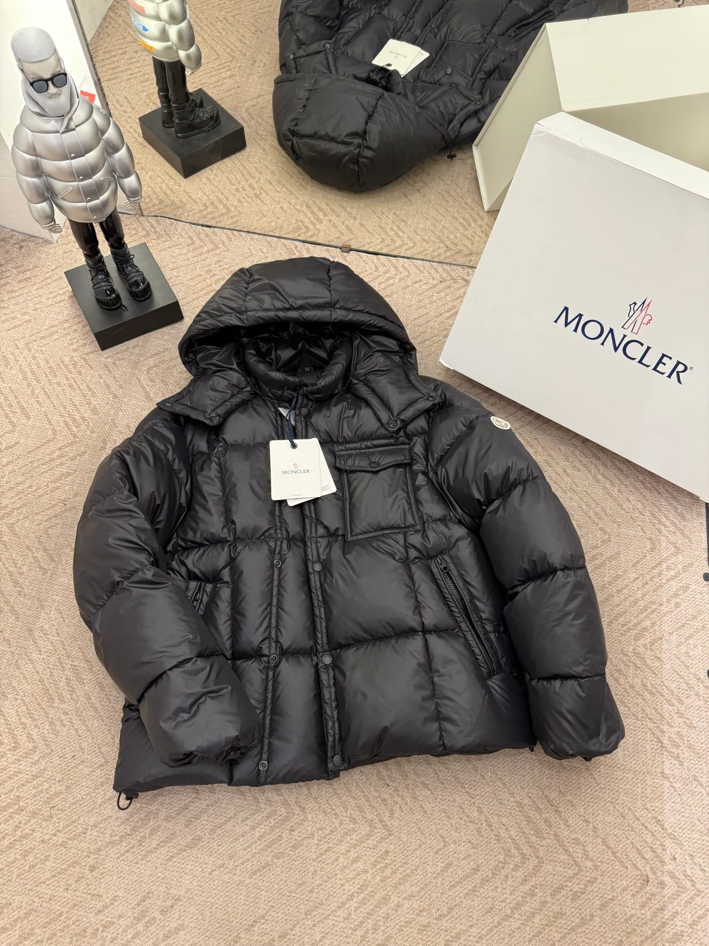 Куртки И Пуховики Женские Moncler 18825224