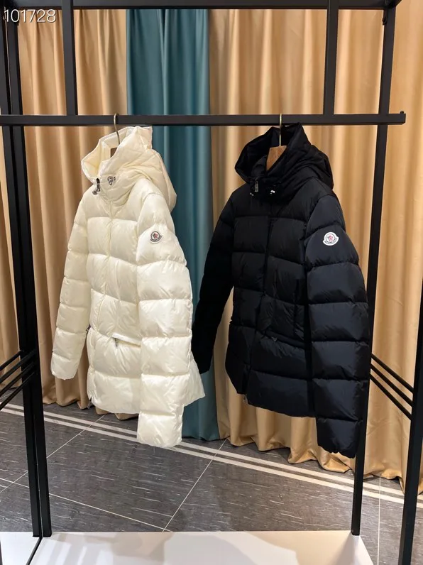 Куртки И Пуховики Женские Moncler 17964594