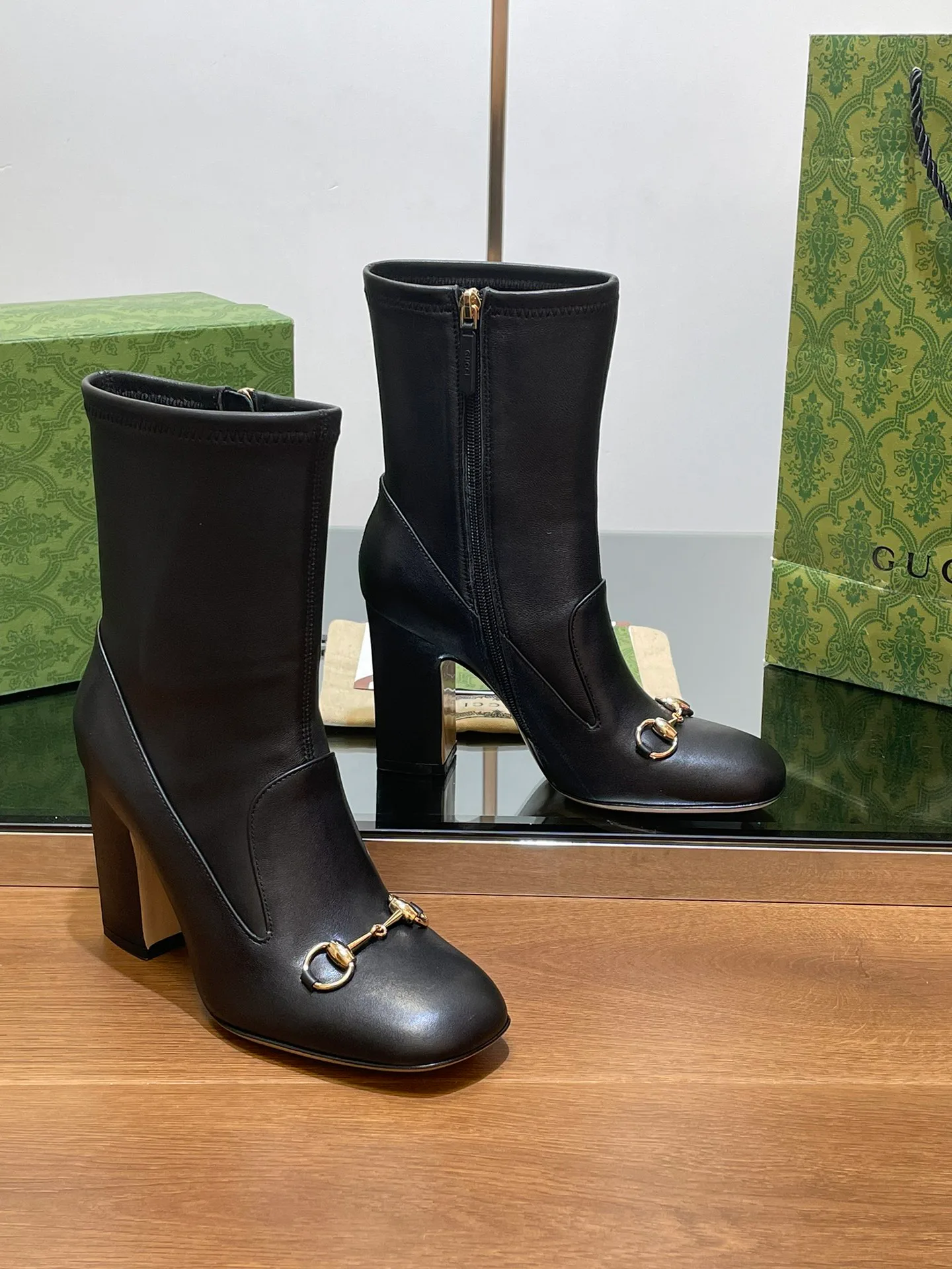 Ботильоны Женские Gucci 18083287