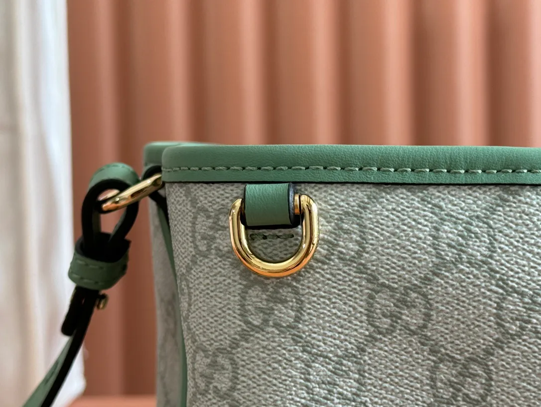 Классические Сумки Женские Gucci 11565796