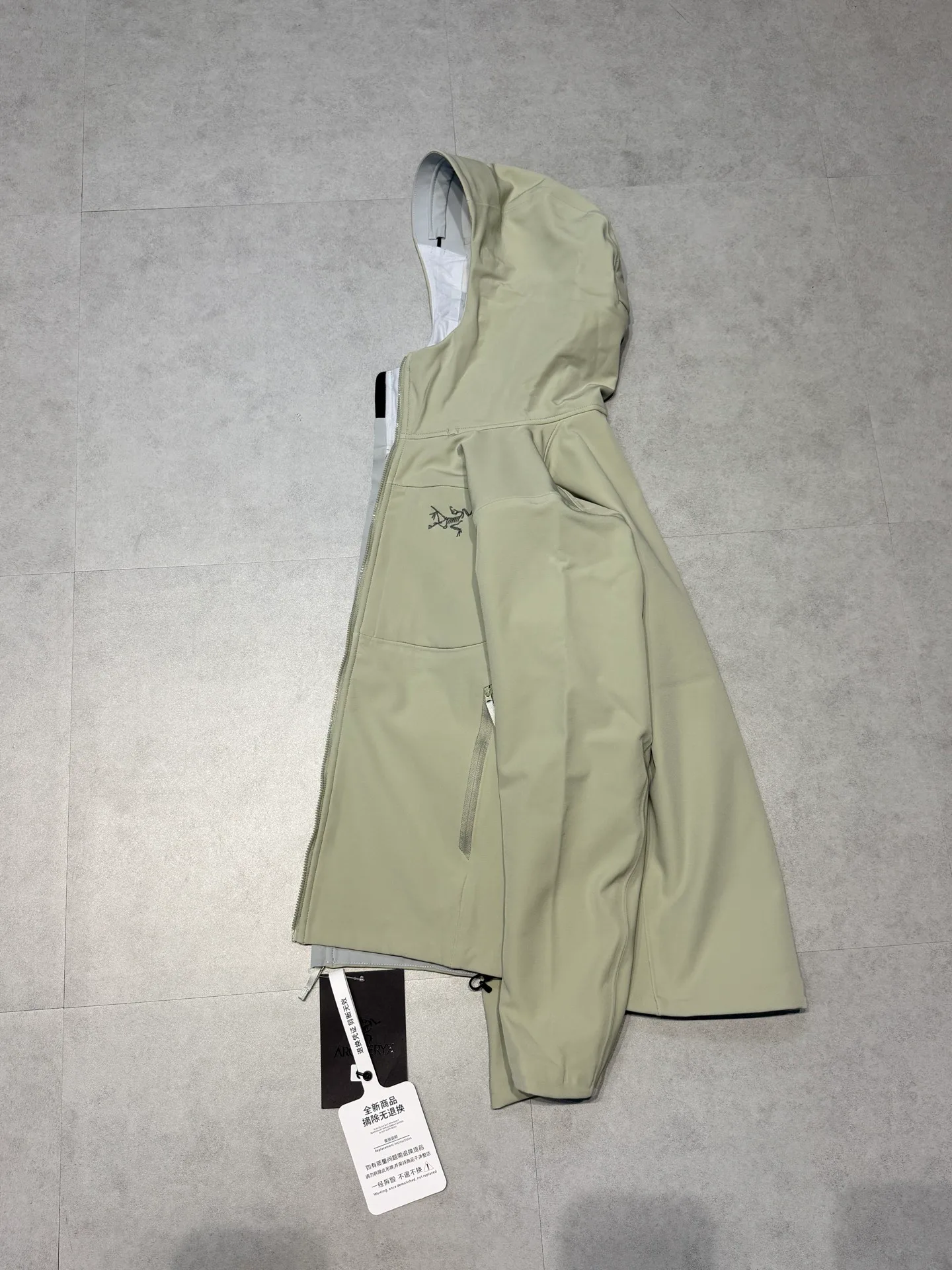 Куртки И Пуховики Женские Arcteryx 18870859