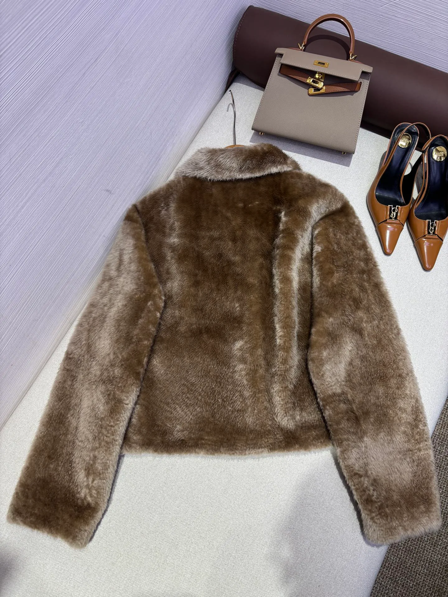 Кожаные Куртки И Дублёнки Женские Chanel 18016151