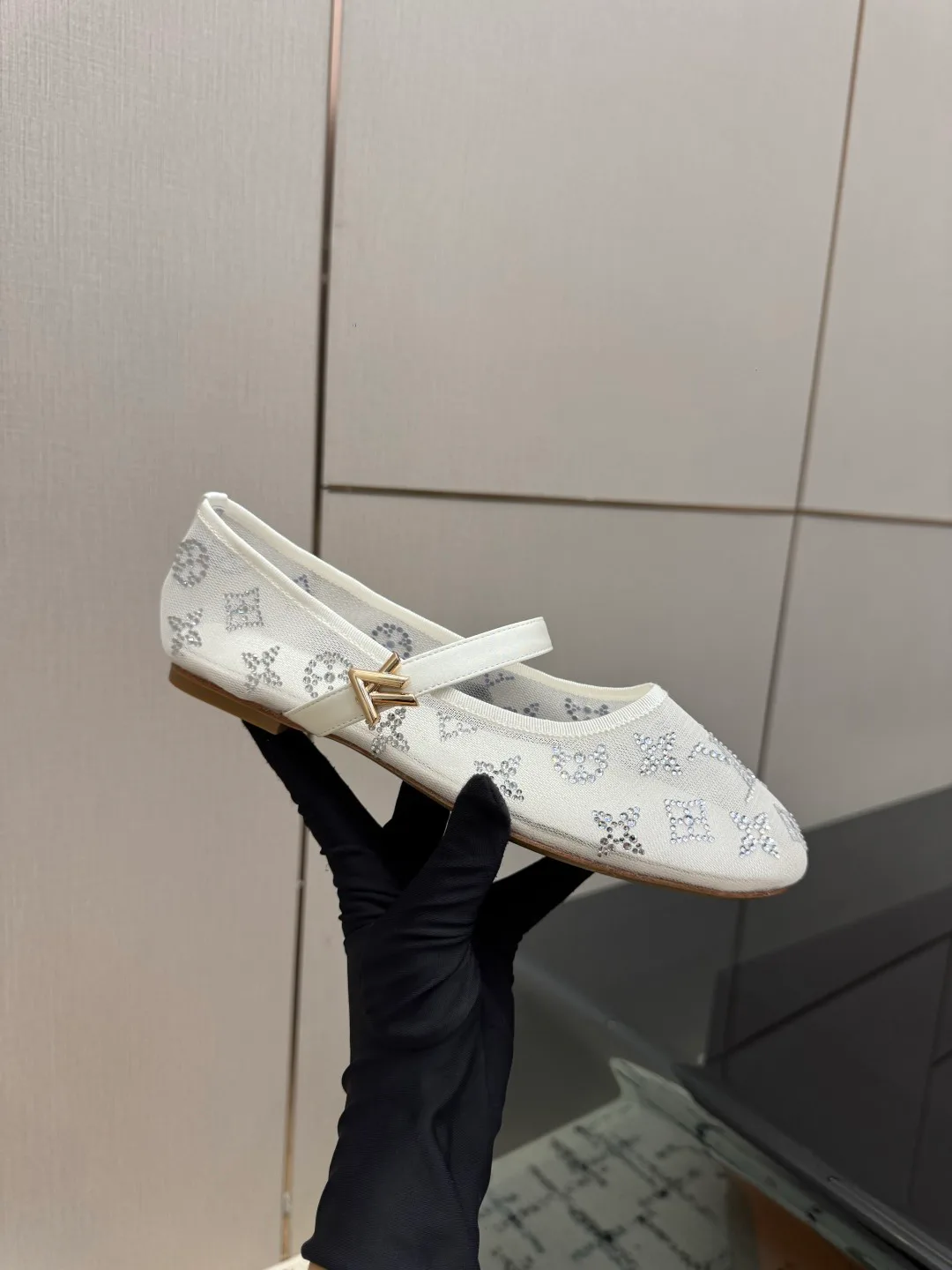 Балетки Женские Louis Vuitton 17947012