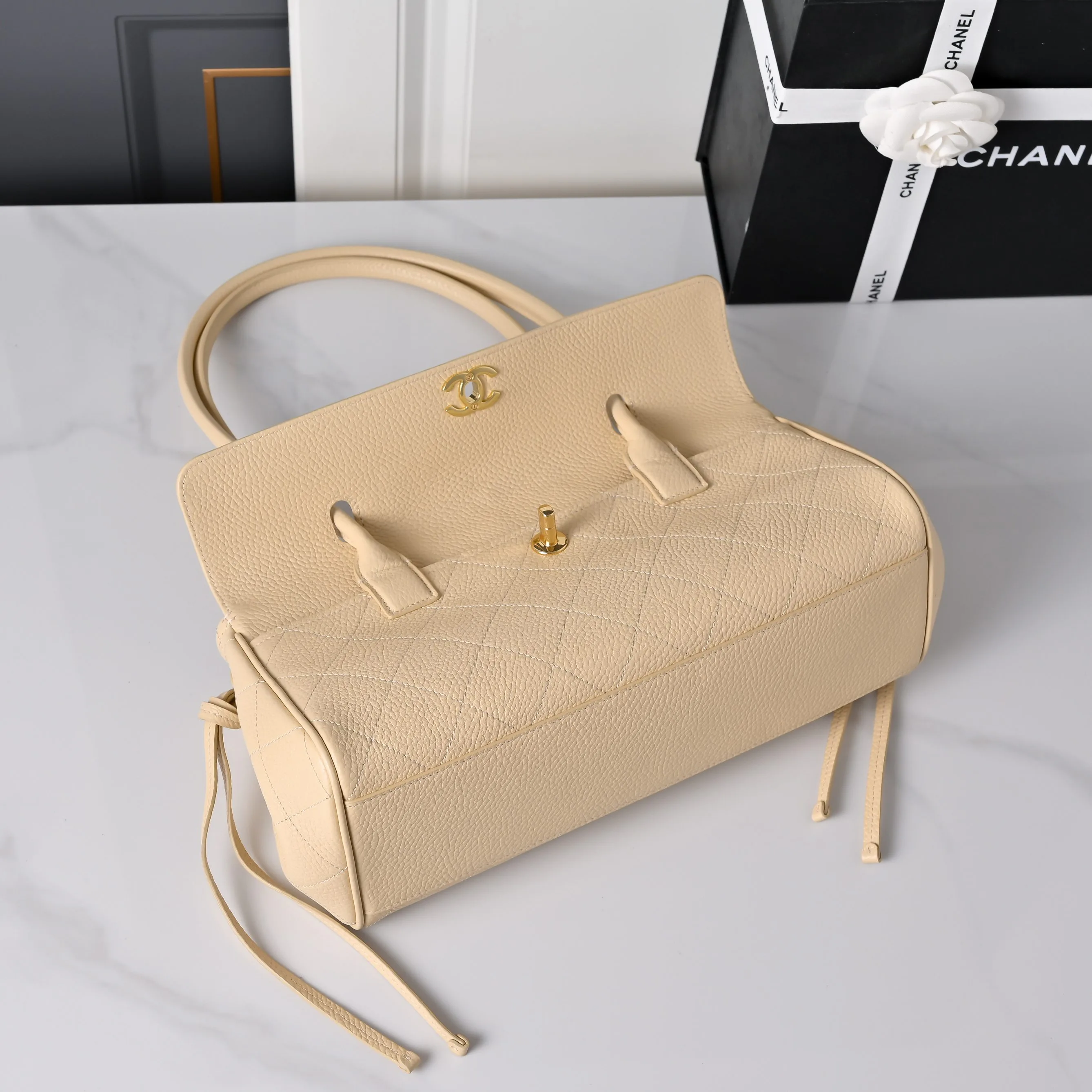 Классические Сумки Женские Chanel 18147813
