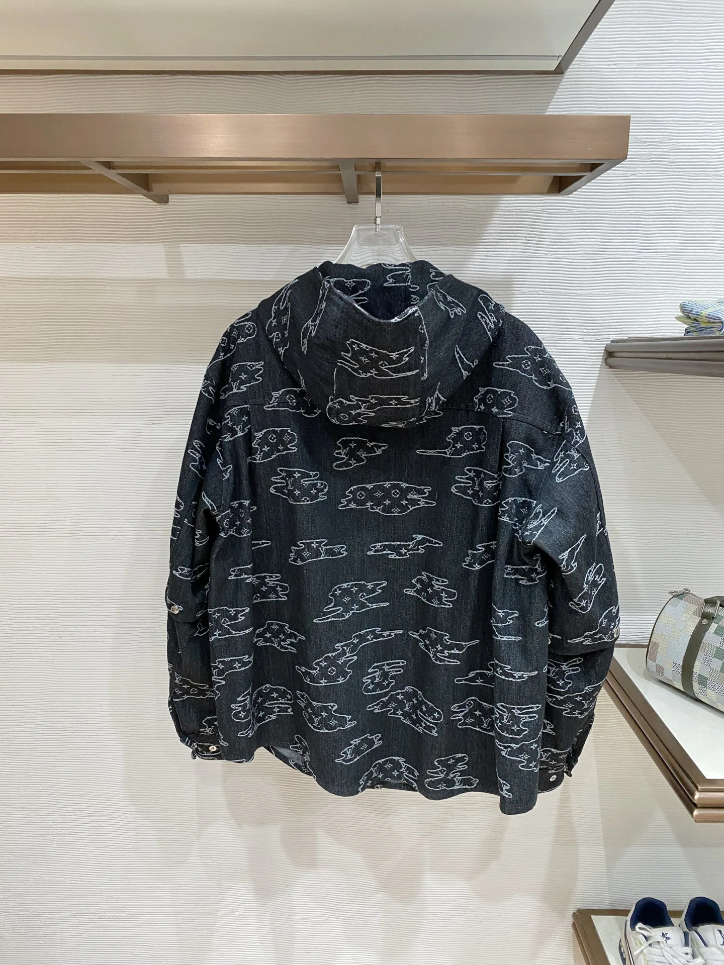Куртки И Пуховики Мужские Louis Vuitton 11504072