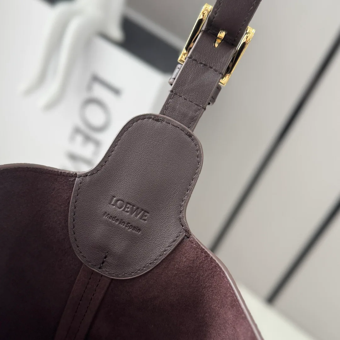 Классические Сумки Женские Loewe 17796959