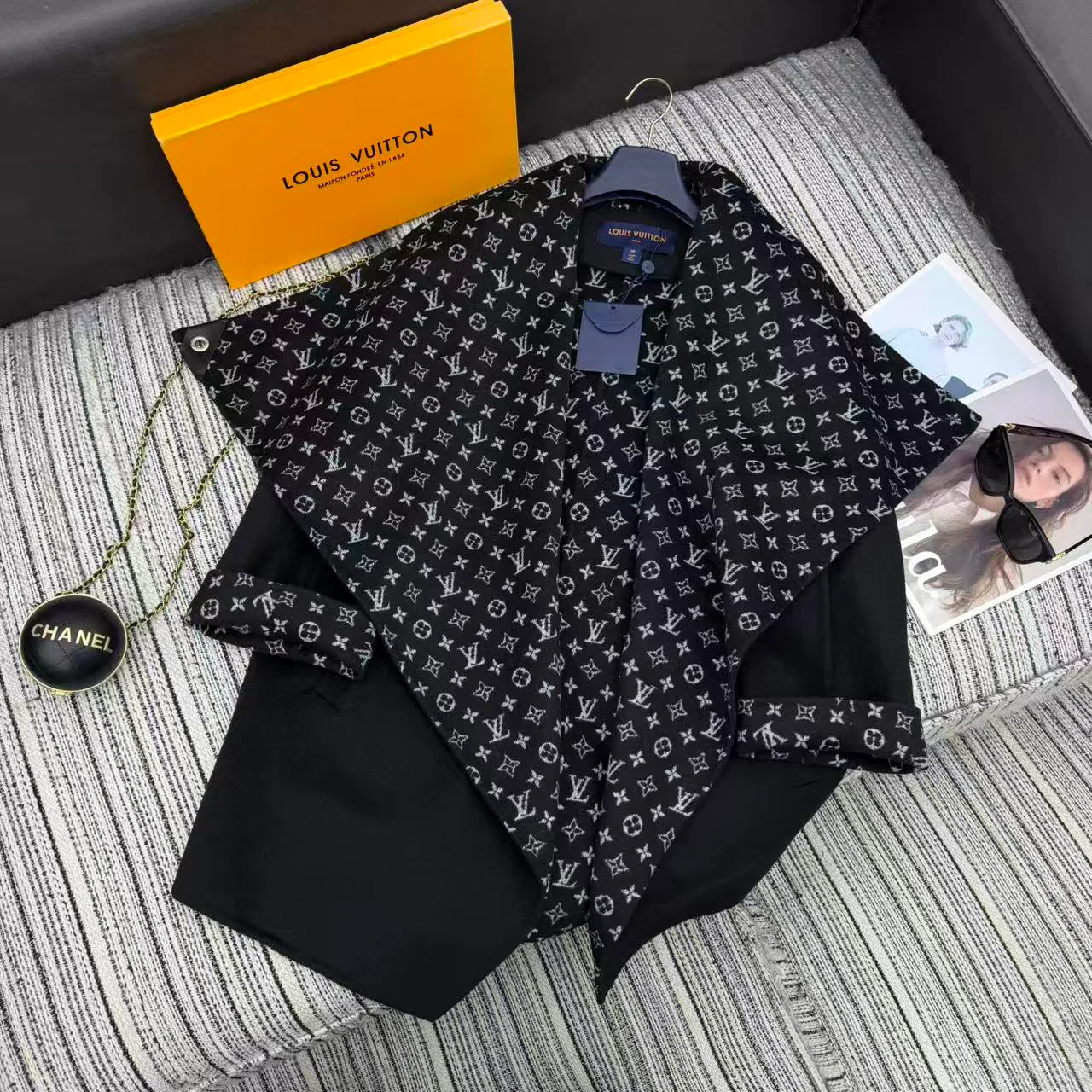 Пальто Женские Louis Vuitton 502030