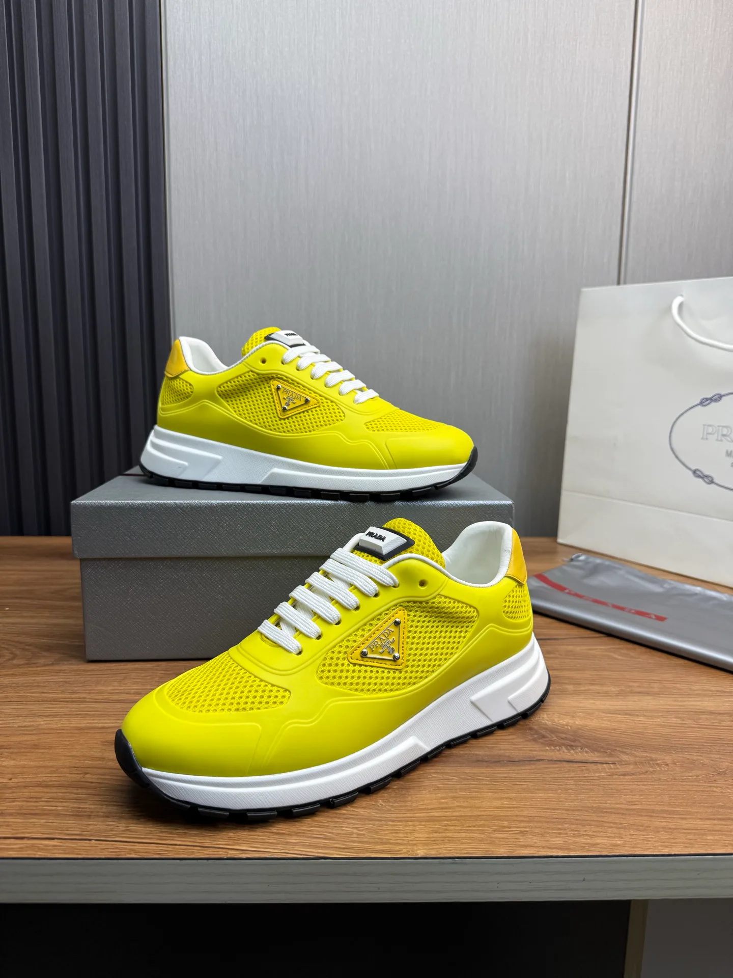 Кроссовки Мужские Prada 35788