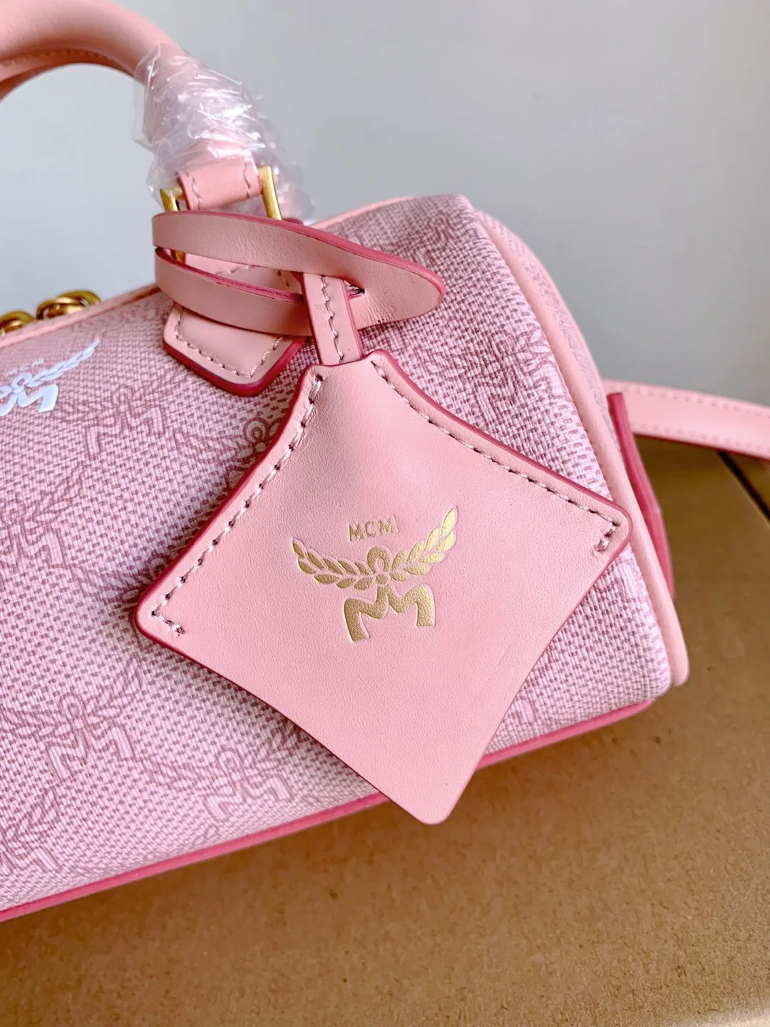 Классические Сумки Женские Mcm 9836285