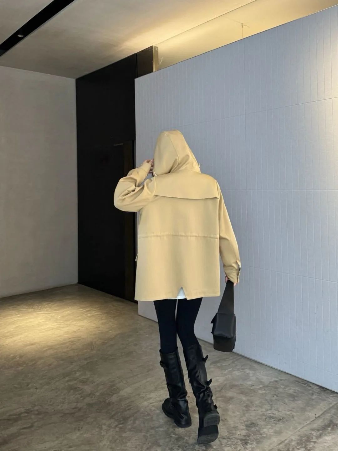 Тренчи Женские Louis Vuitton 373716