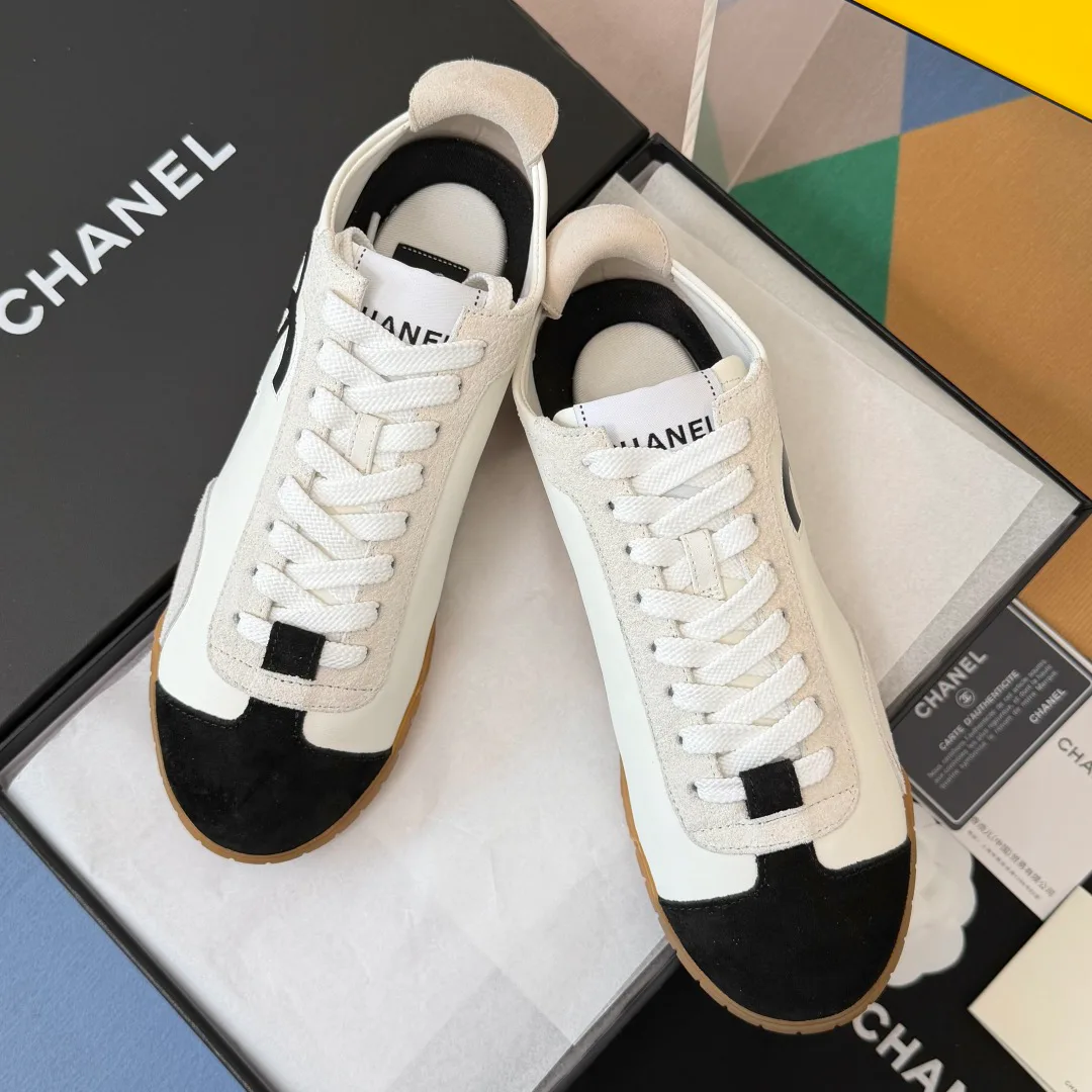 Кроссовки Женские Chanel 4304500