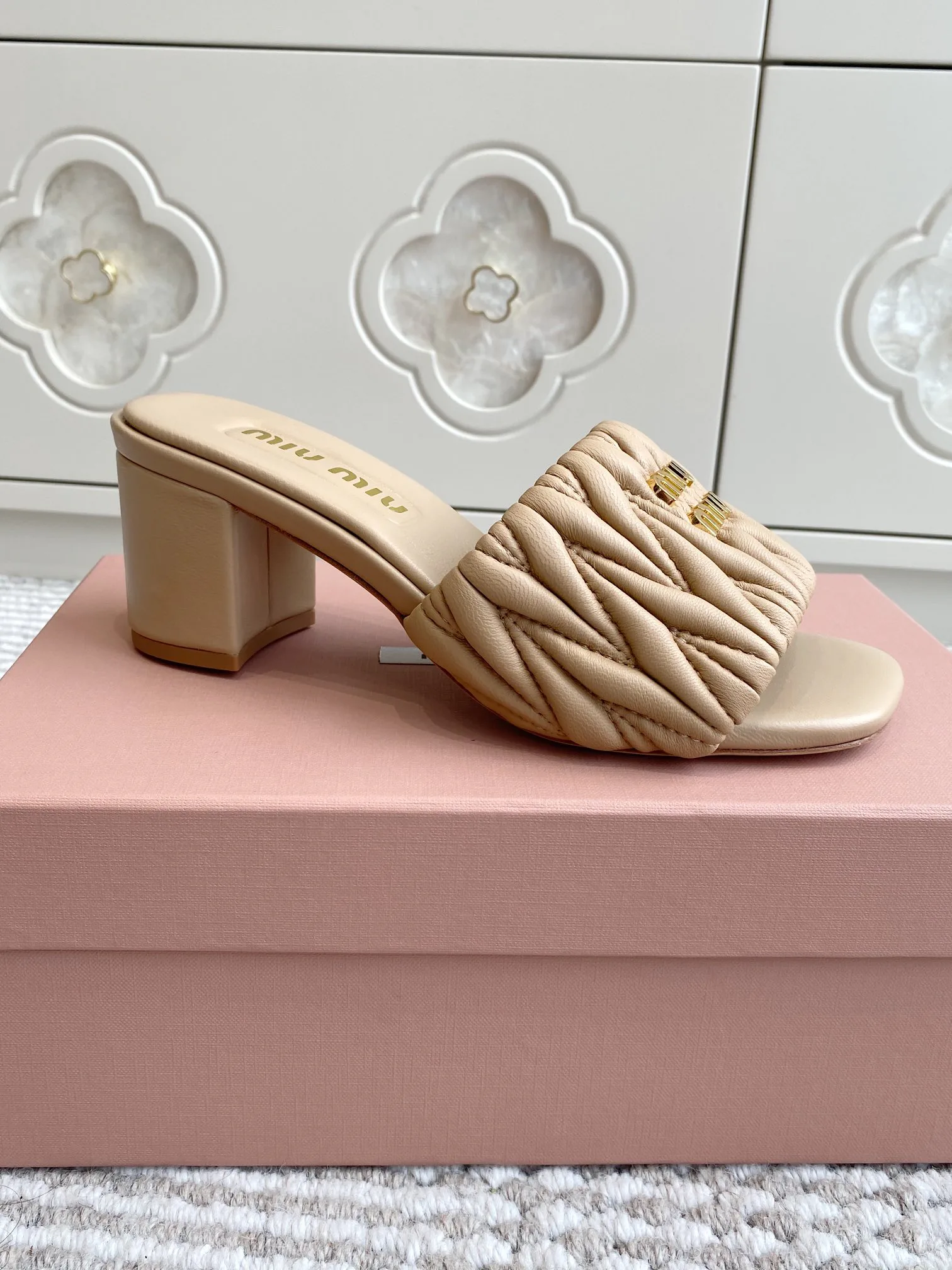 Сандалии Женские Miu Miu 11701944