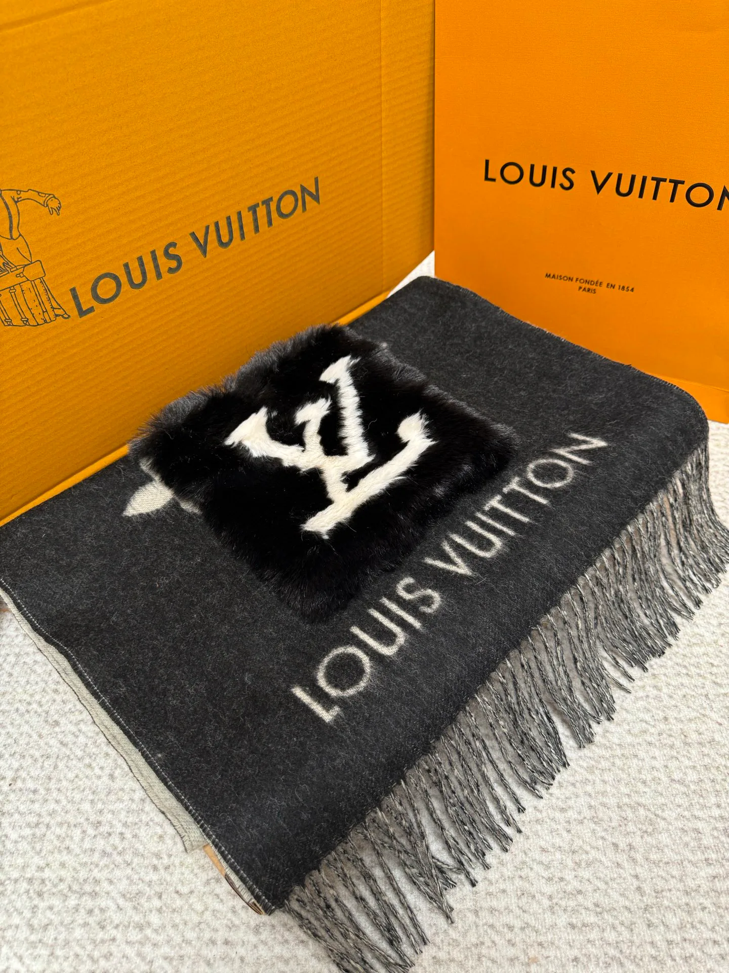 Шарфы Louis Vuitton 287782