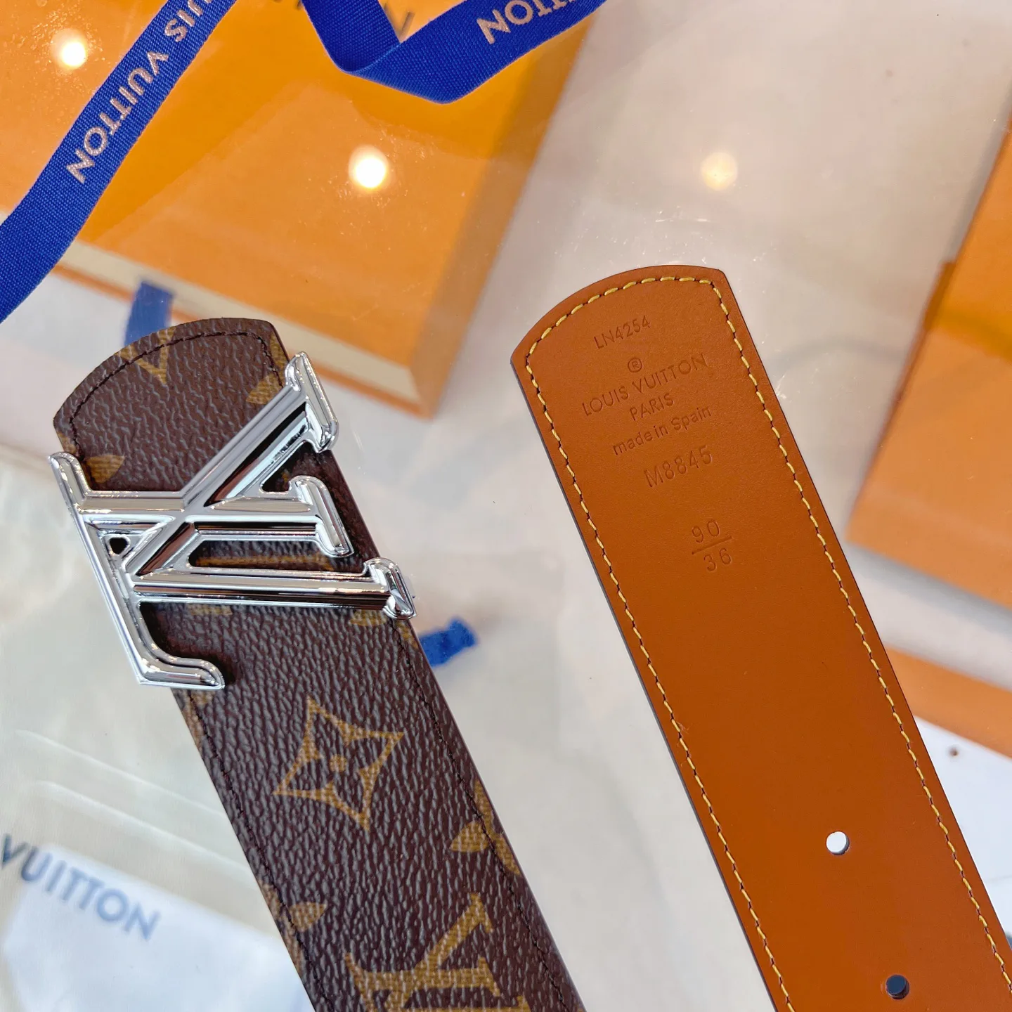 Ремни Louis Vuitton 14563611