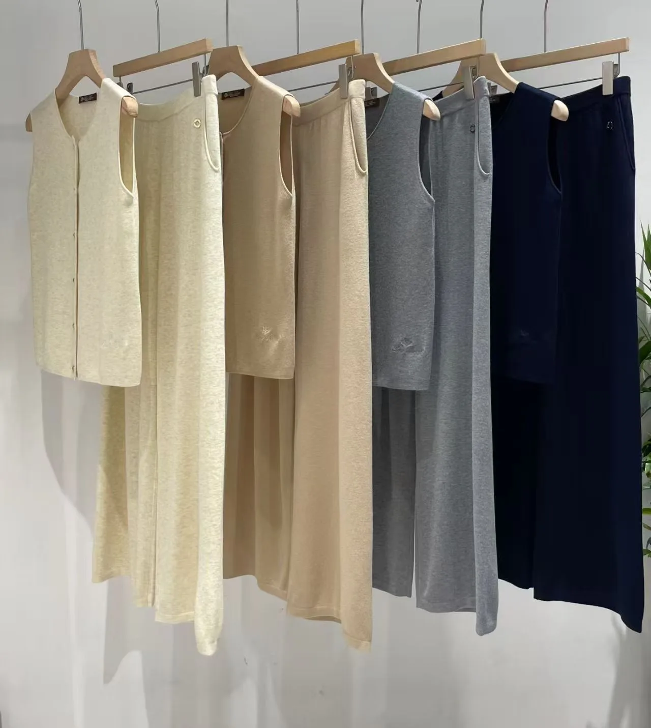 Костюмы Женские Loro Piana 11710124