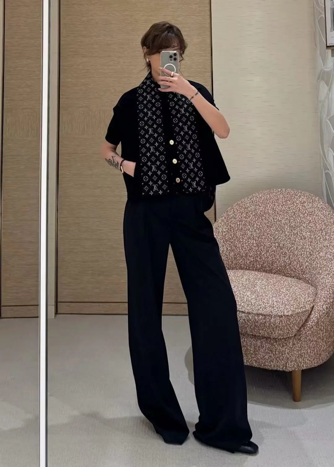 Жилеты Женские Louis Vuitton 18113318