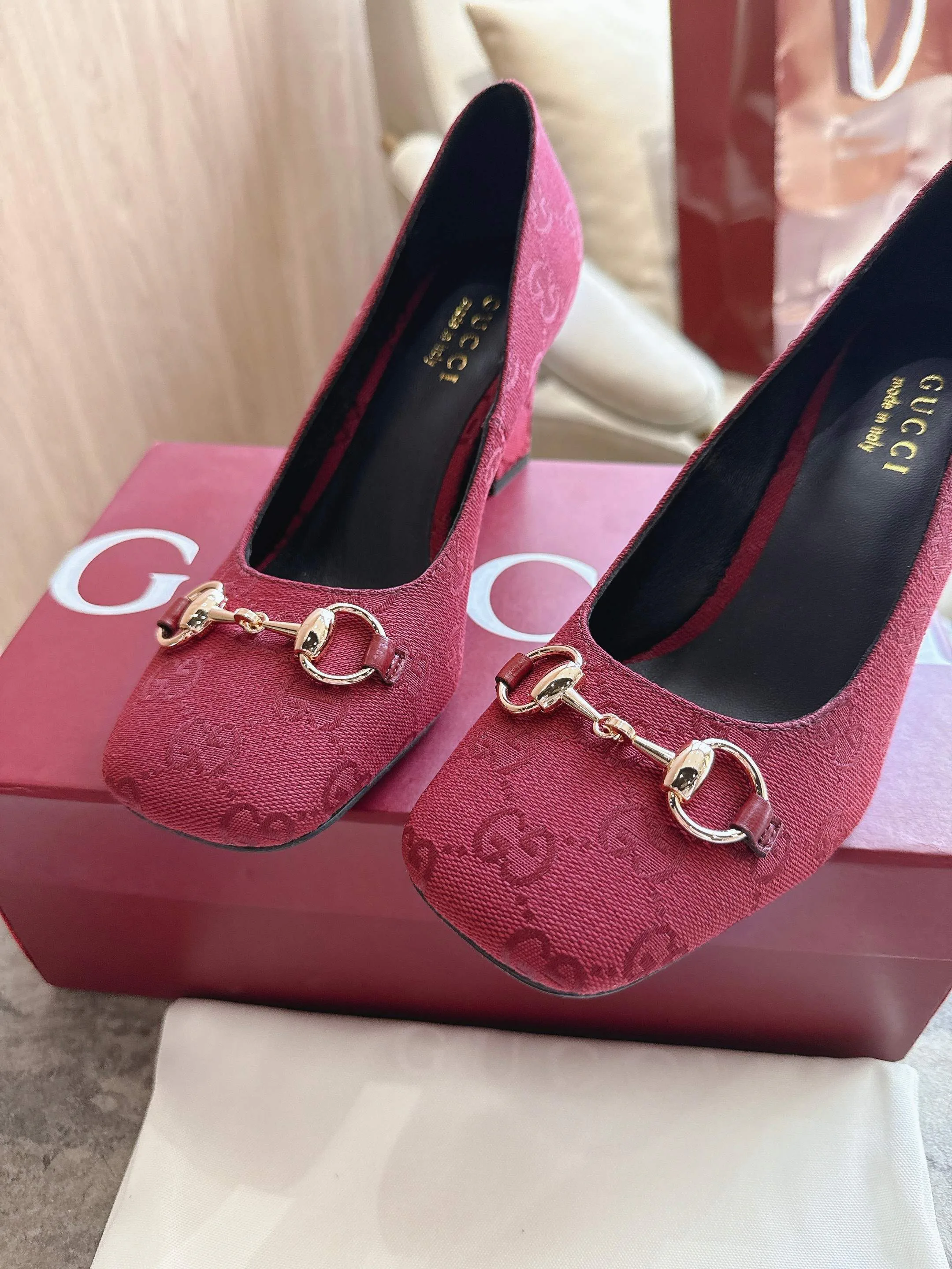 Туфли Женские Gucci 11953596