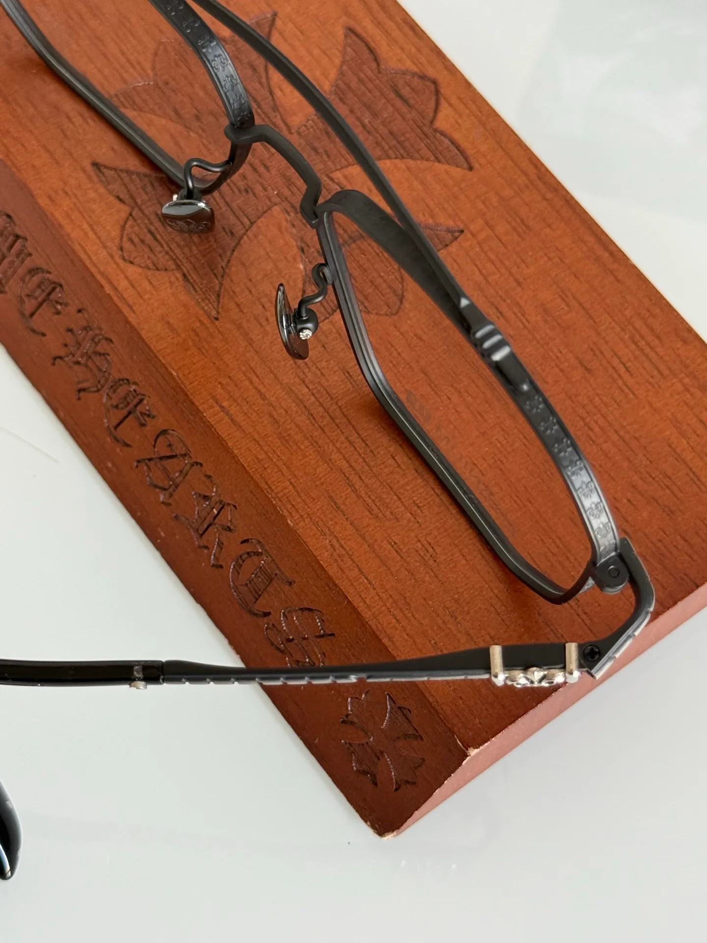 Очки Chrome Hearts 465680