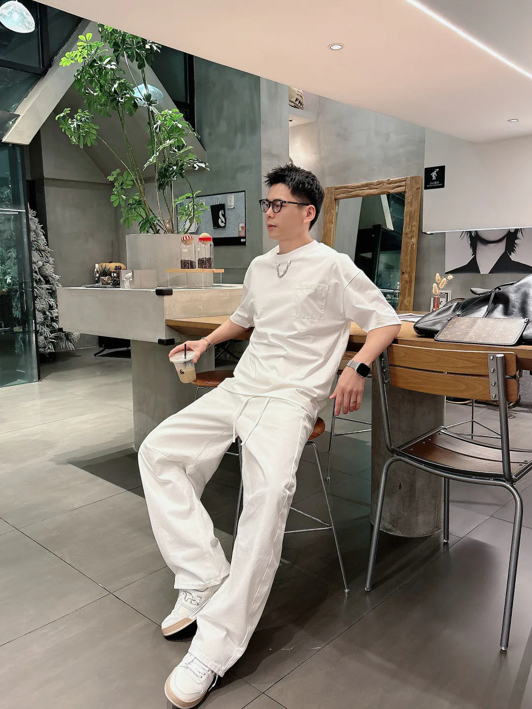 Футболки Мужские Louis Vuitton 9465229