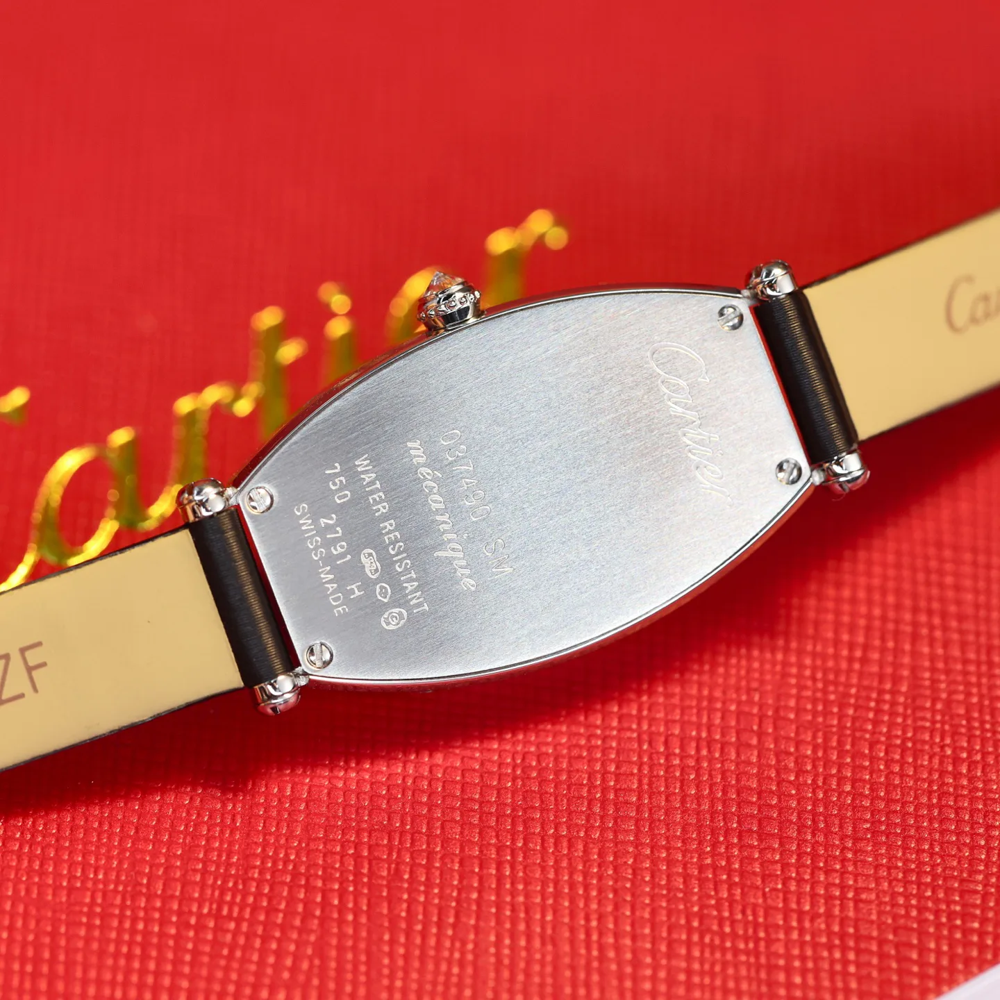 Часы Женские Cartier 11637401