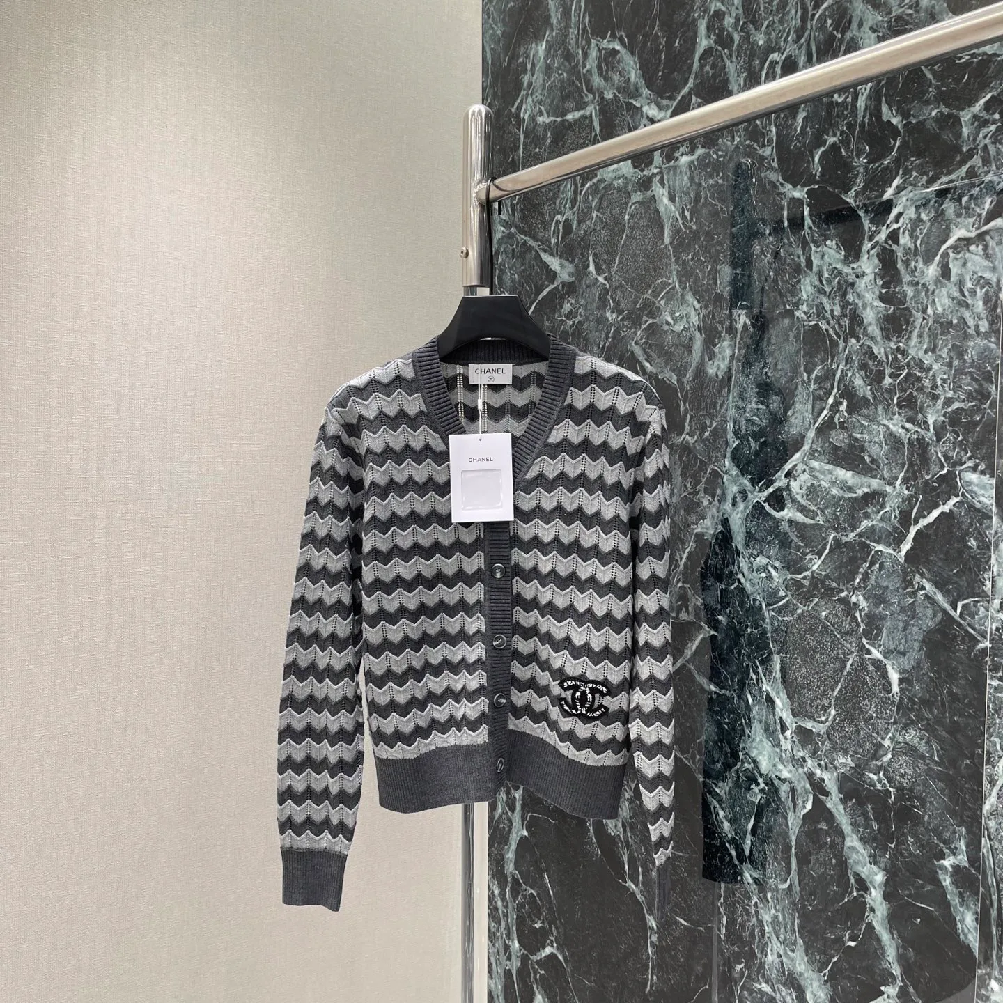 Джемперы И Свитеры Женские Chanel 18329194