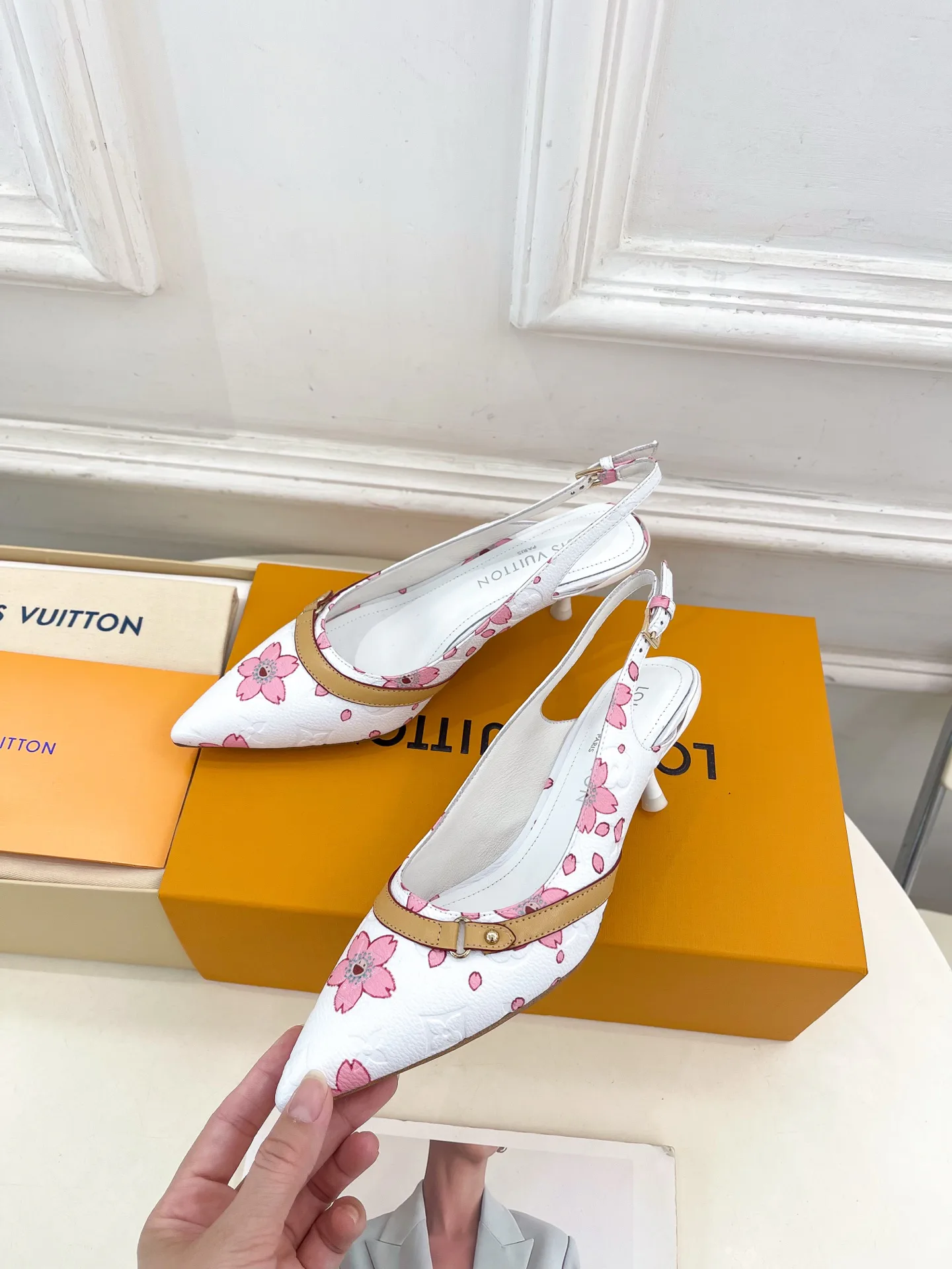 Туфли Женские Louis Vuitton 11458180