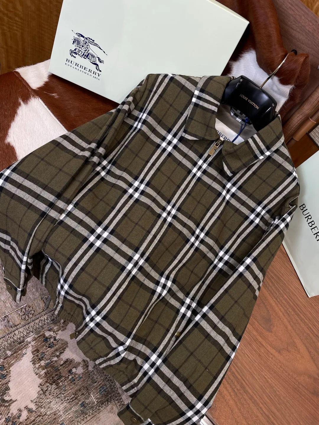 Куртки И Пуховики Мужские Burberry 10216572
