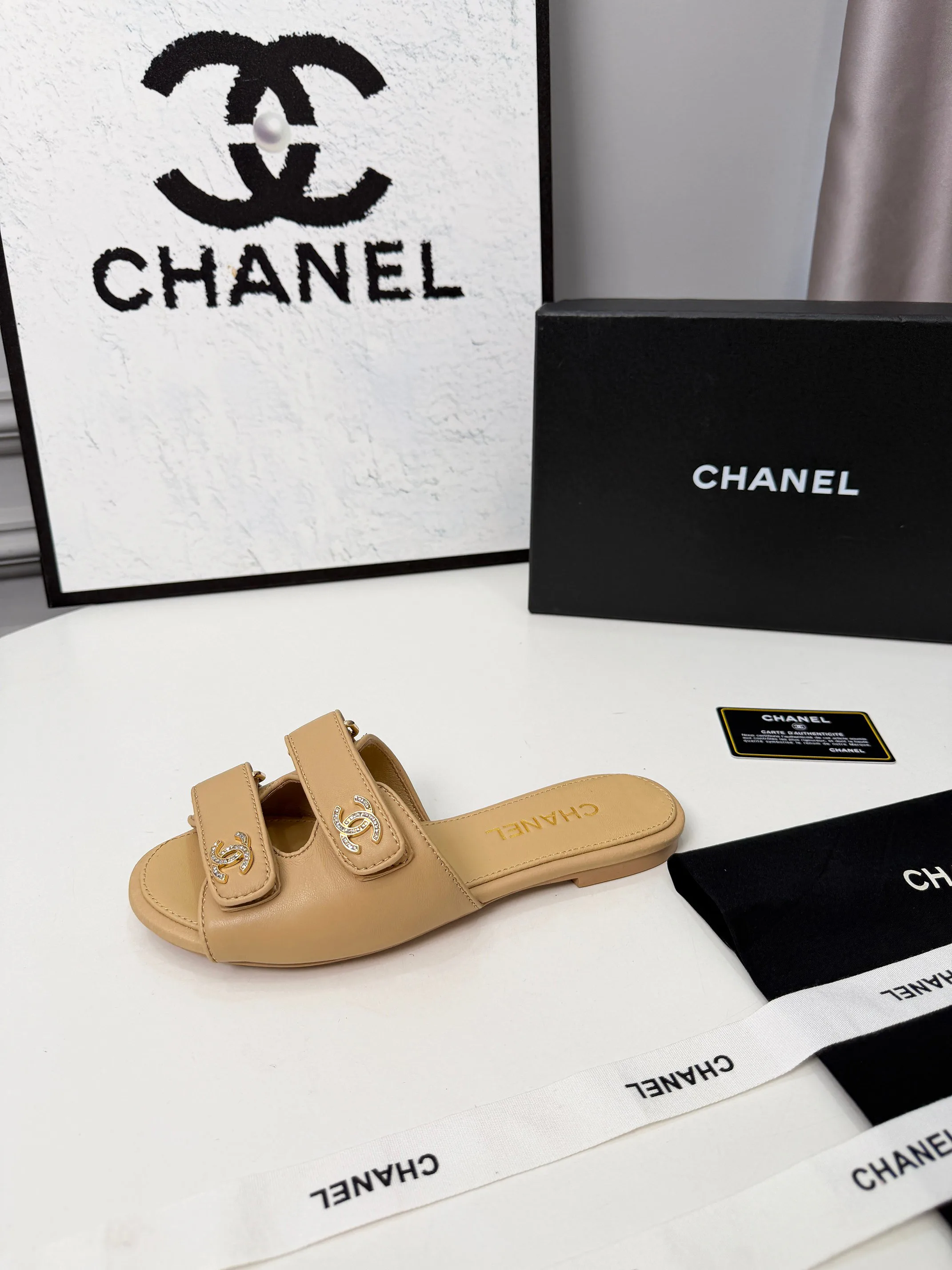 Шлепанцы Женские Chanel 11633061