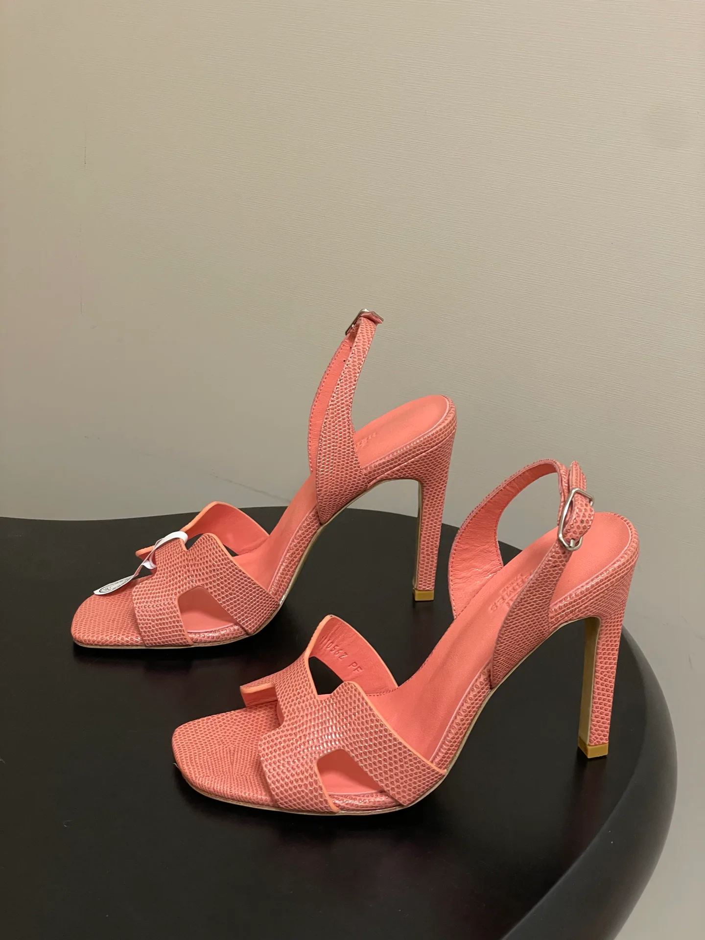 Босоножки Женские Hermes 9006939