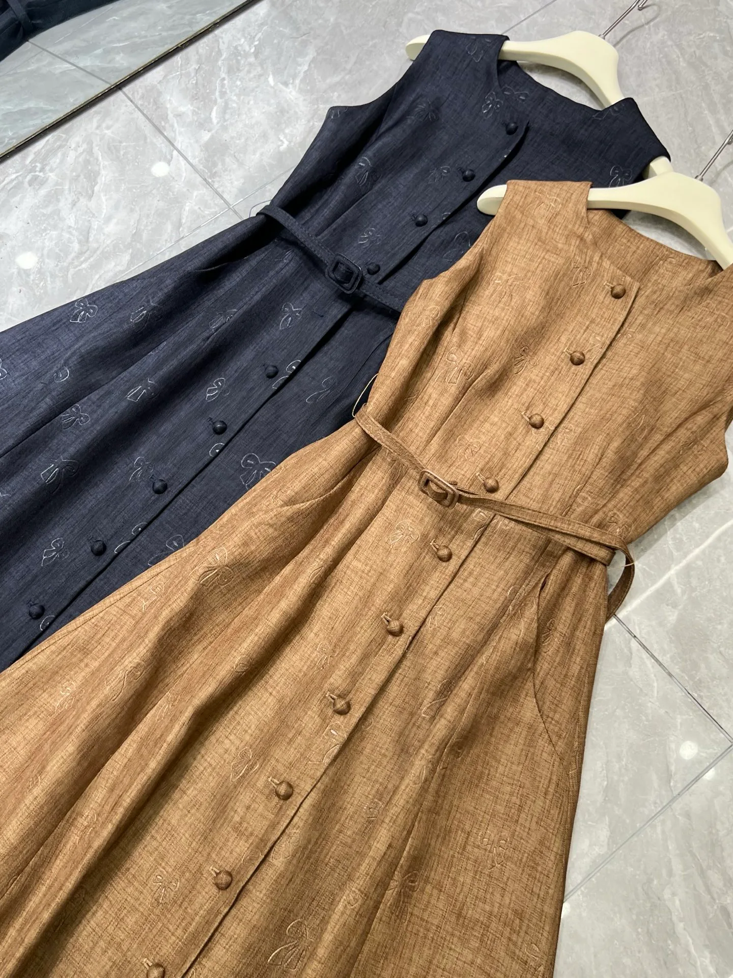 Платья Женские Chanel 11480576