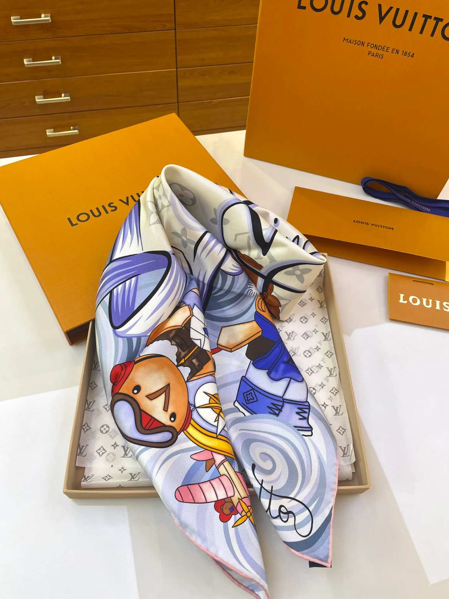 Платки Louis Vuitton 899682
