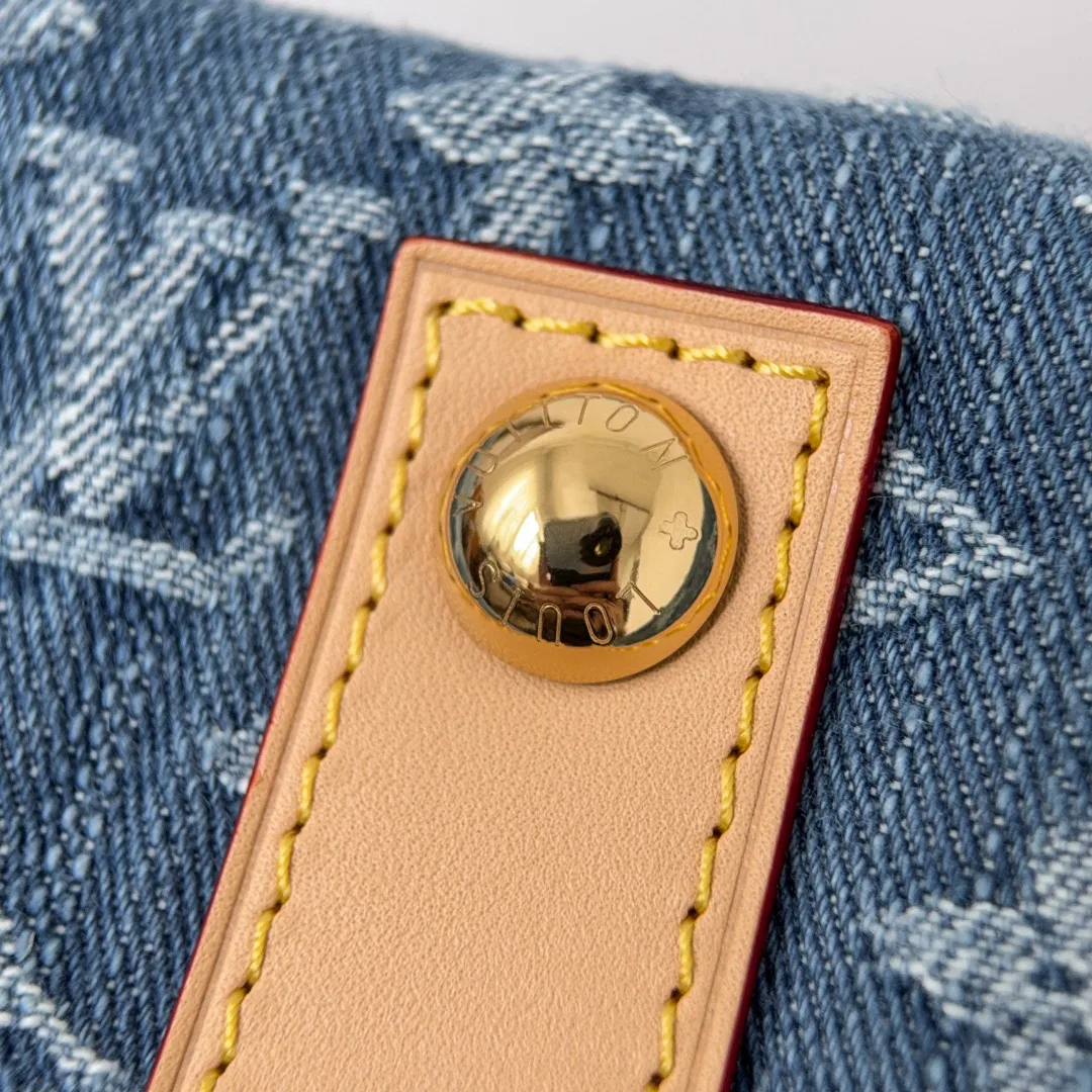 Классические Сумки Женские Louis Vuitton 13380809
