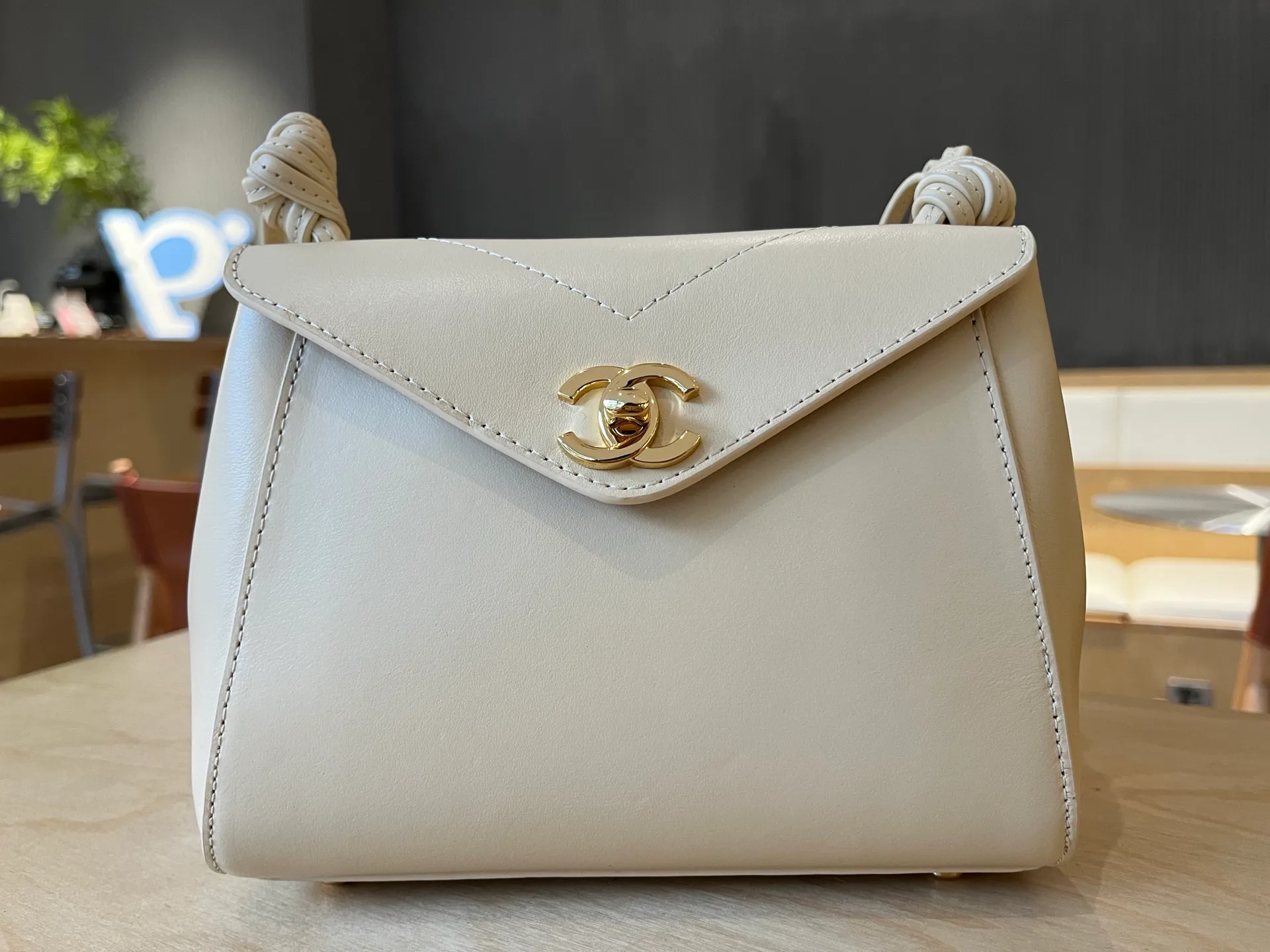Классические Сумки Женские Chanel 18004454