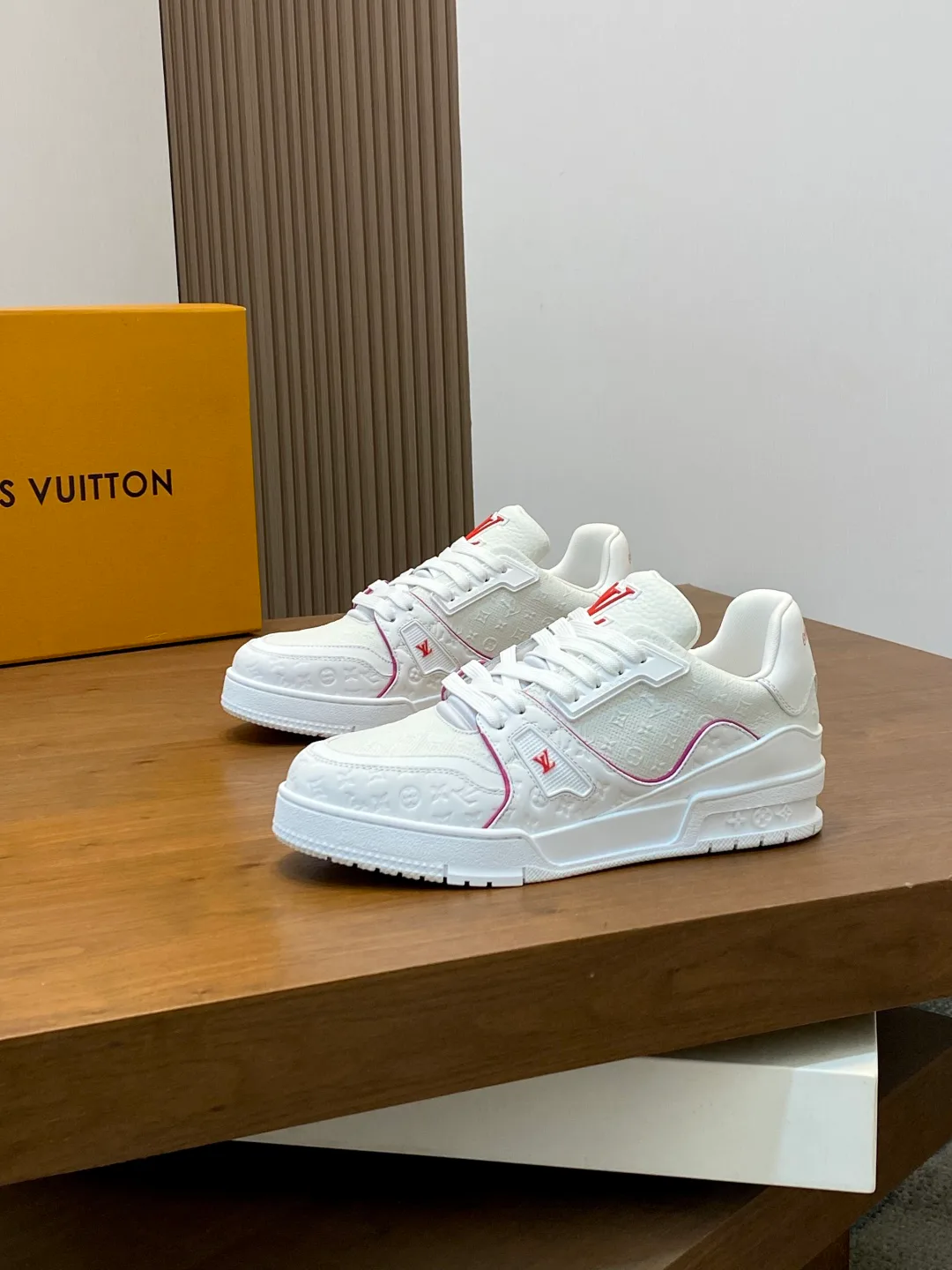 Кроссовки Мужские Louis Vuitton 105605