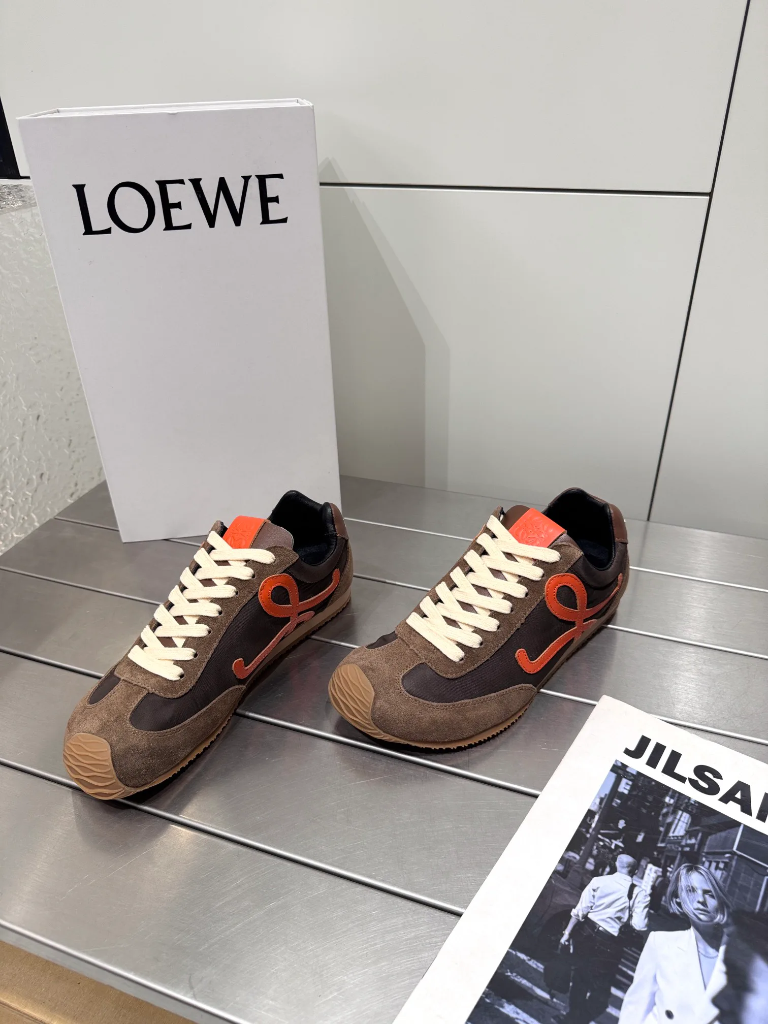 Кроссовки Женские Loewe 11250632