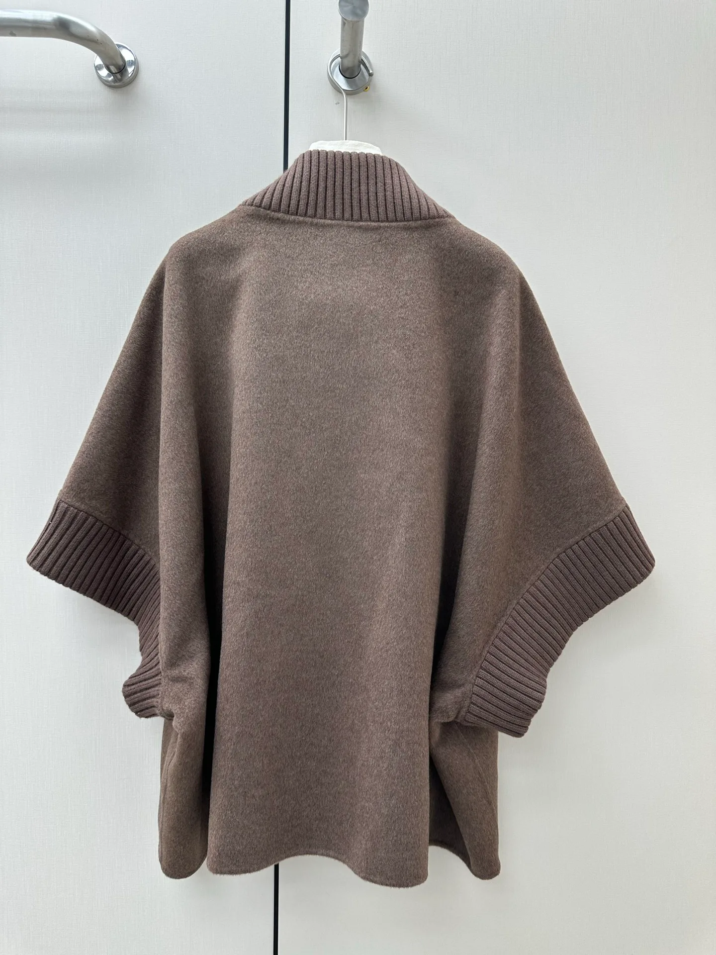 Пальто Женские Loro Piana 18721558