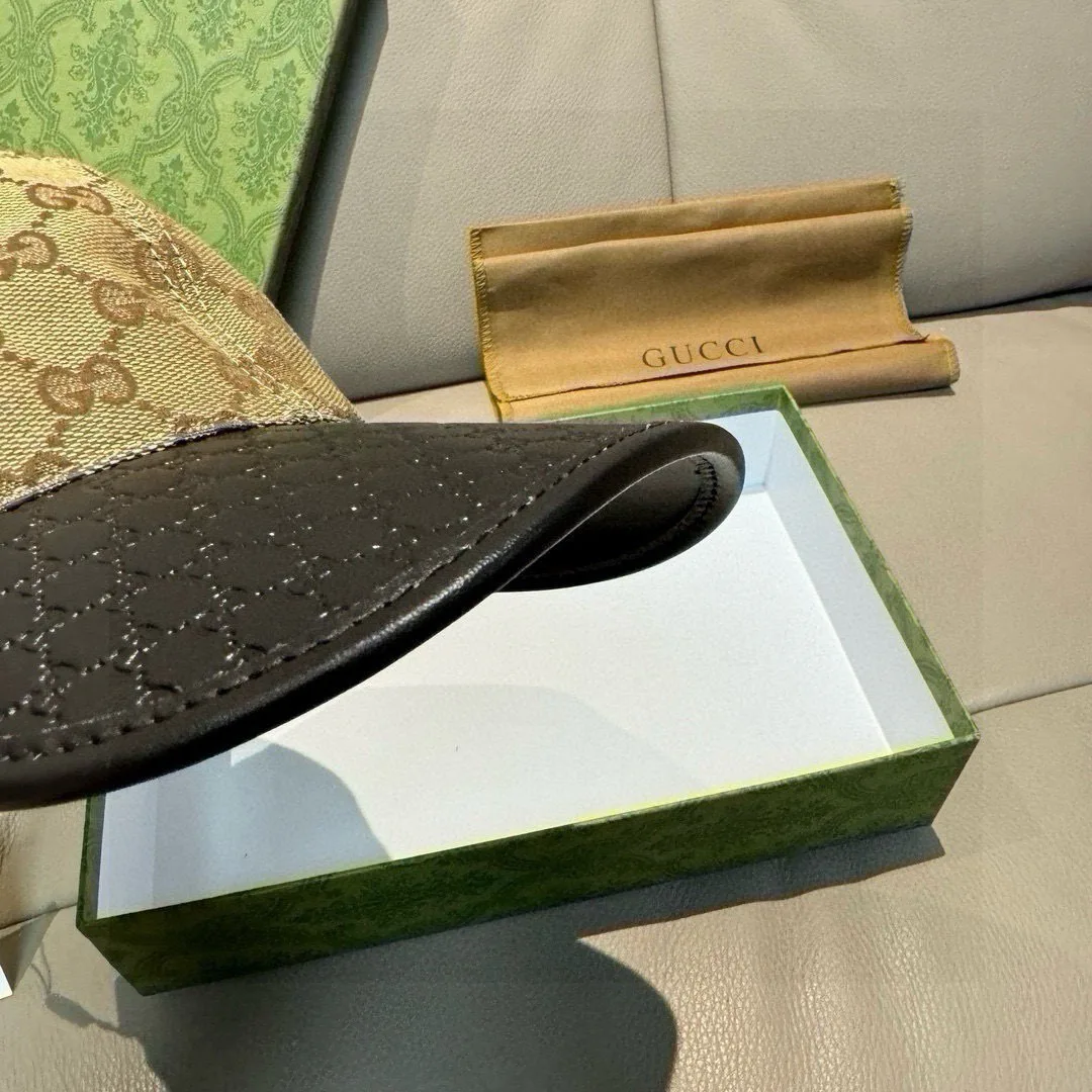 Головные Уборы Gucci 17604837